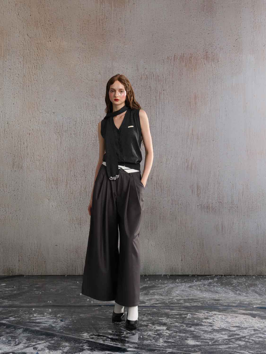 ARTE PURA Ruffled Wide-leg Trousers In Grey | MADA IN CHINA