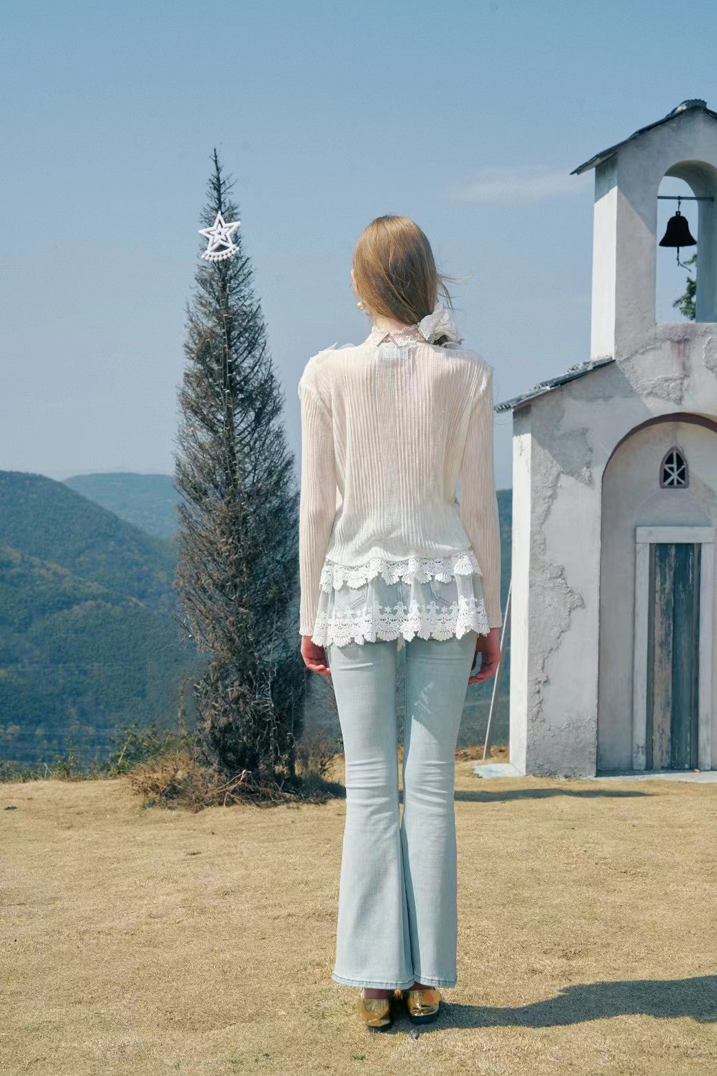 AIMME SPARROW Sequined Petals V - Neck Knit Top In White | MADAX