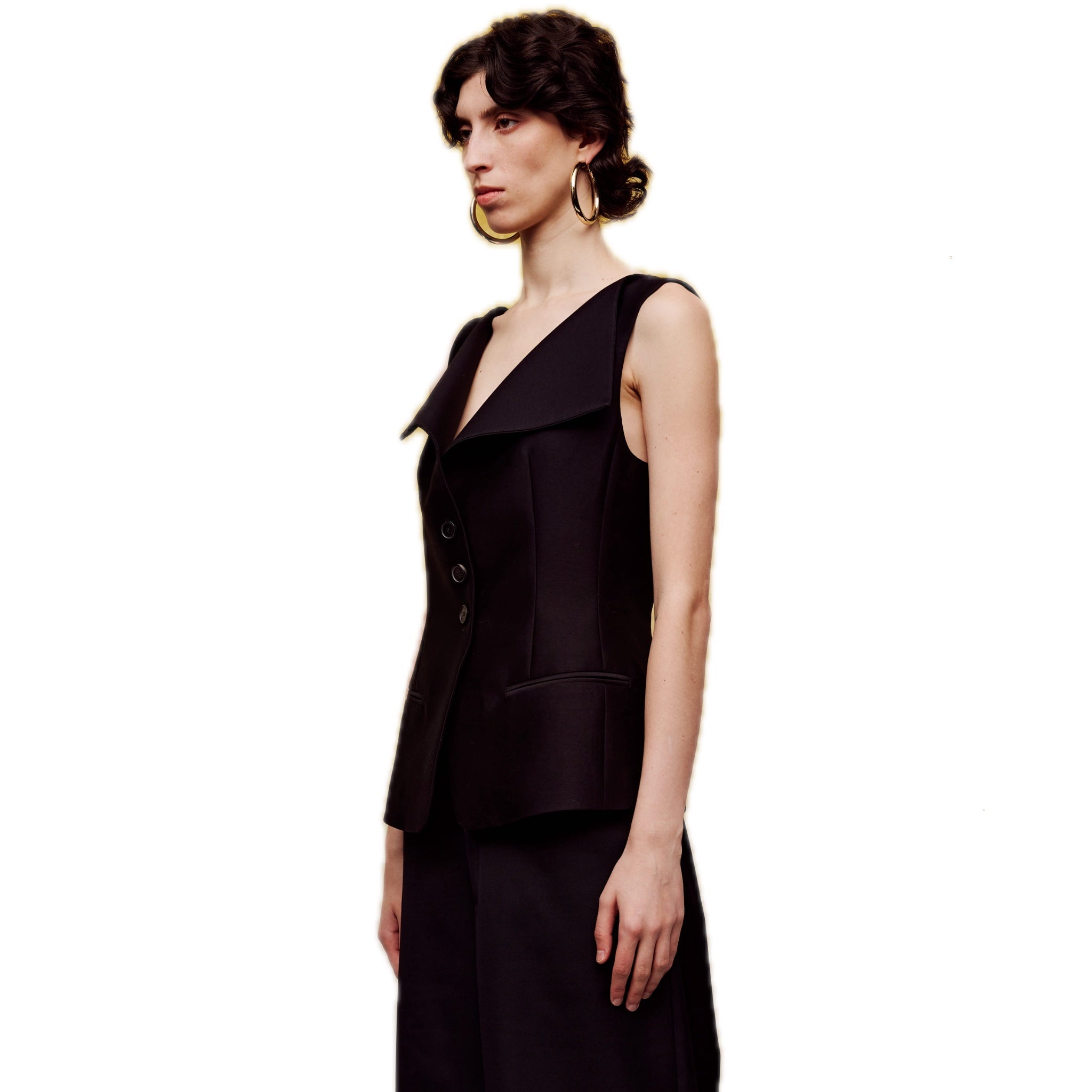 ilEWUOY Silk Wool Bateau Collar Vest in Black | MADA IN CHINA