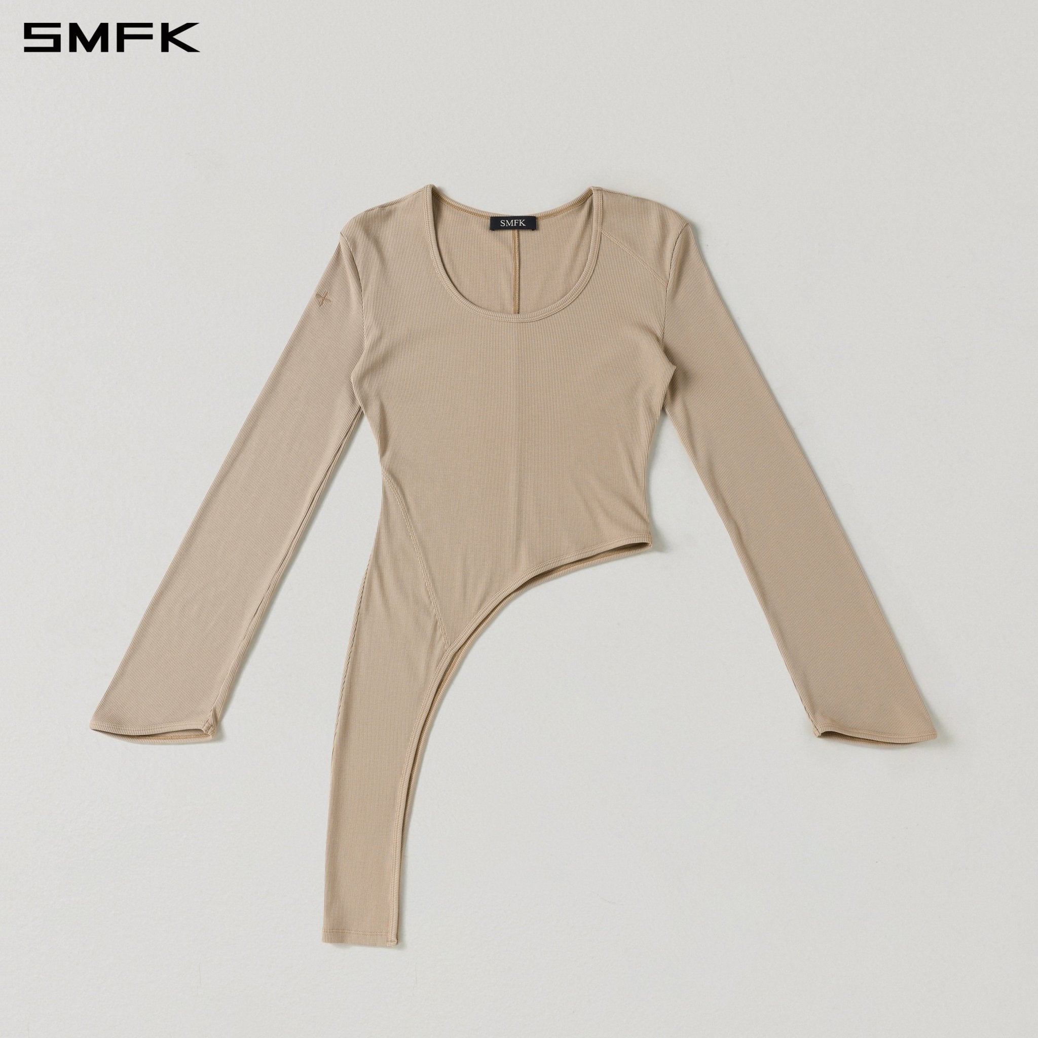 SMFK Skinny Fit Asymmetrical Top | MADAX