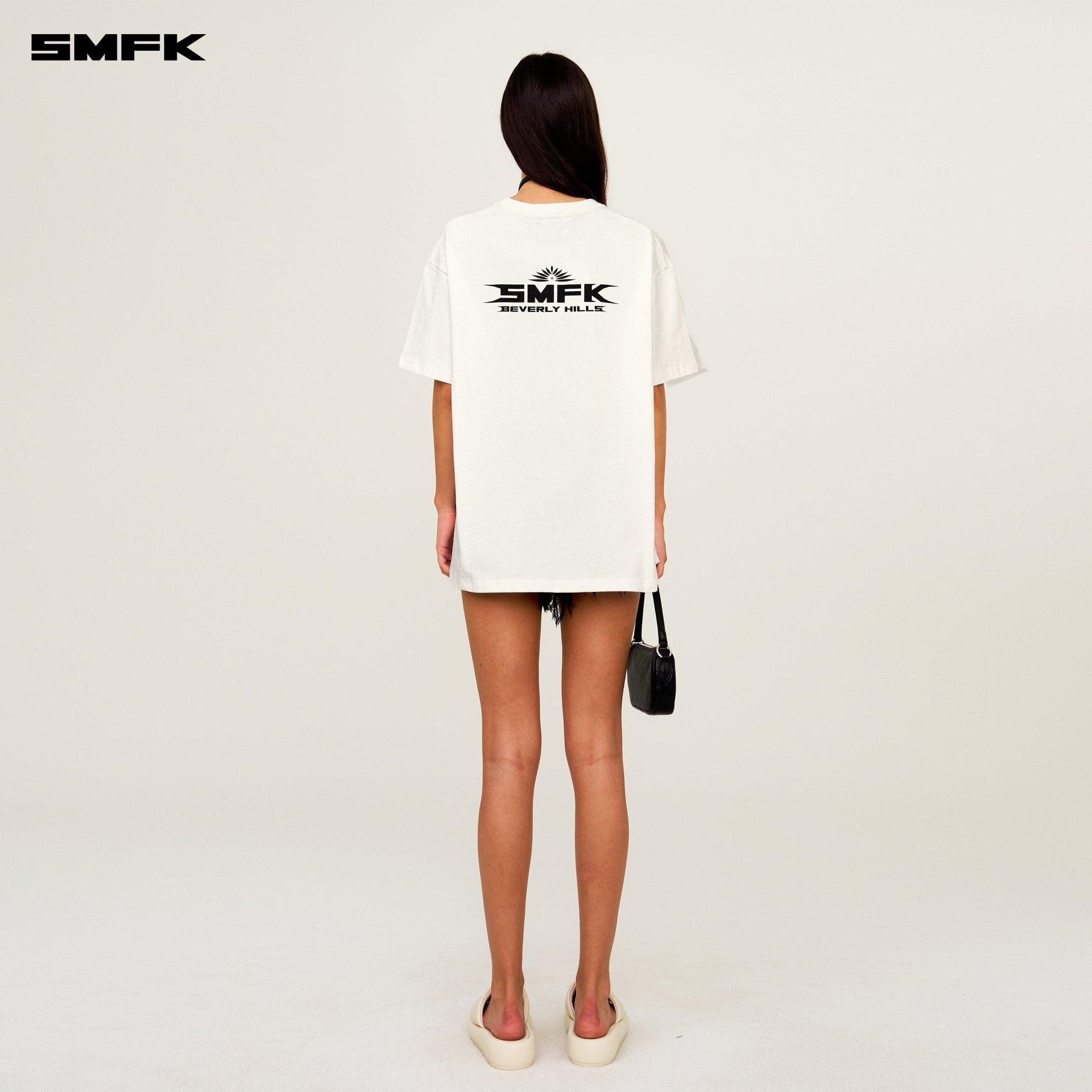 SMFK SMFK Beverly Hills Club Oversized Tee In White | MADAX