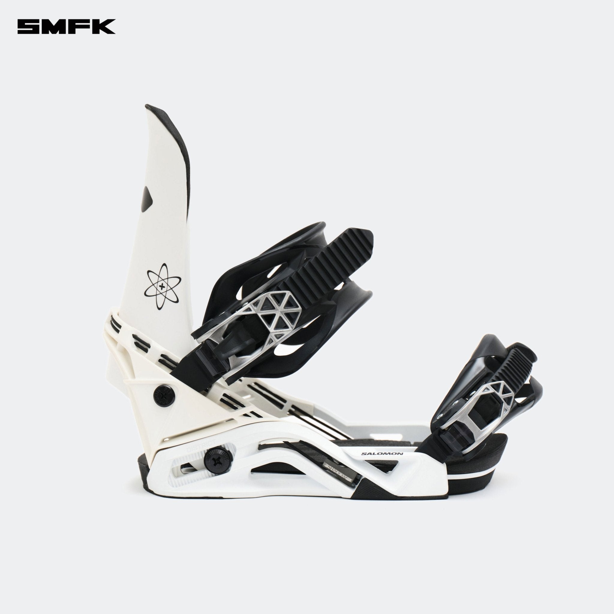 SMFK X SALOMON スノーボードバインディング ホワイト COMPASS | MADAX