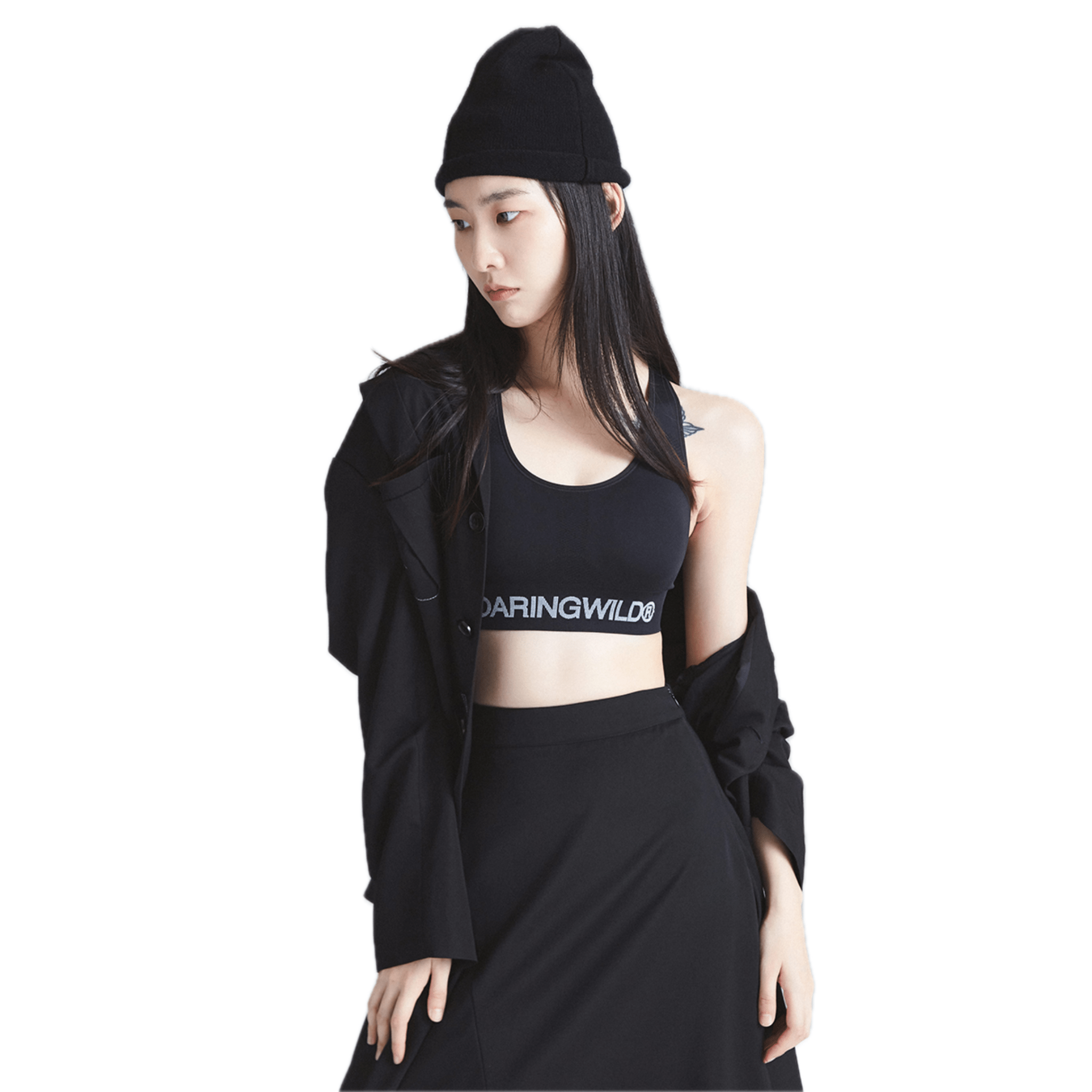 ROARINGWILD Sports Bra in Black | MADAX