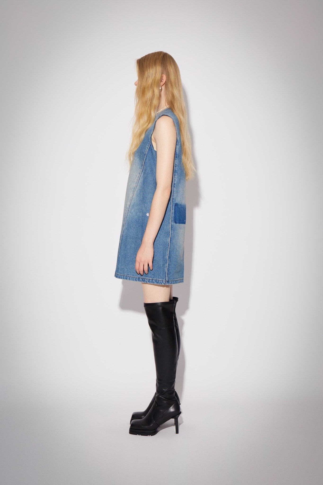 CPLUS SERIES Sticker Denim Faded Dress | MADA IN CHINA