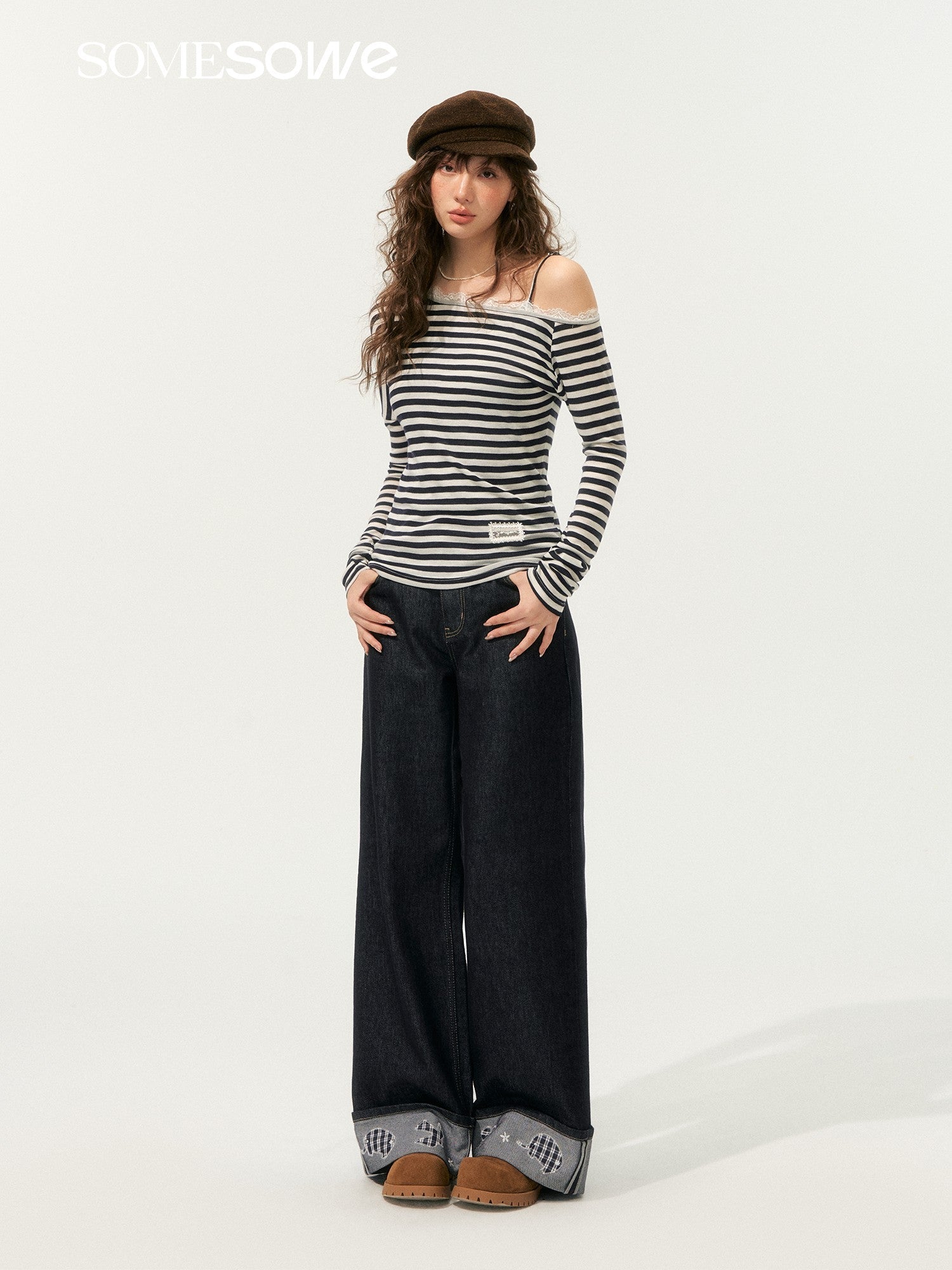 Striped Off-shoulder Fake Two-piece Long-sleeved T-shirt In Navy