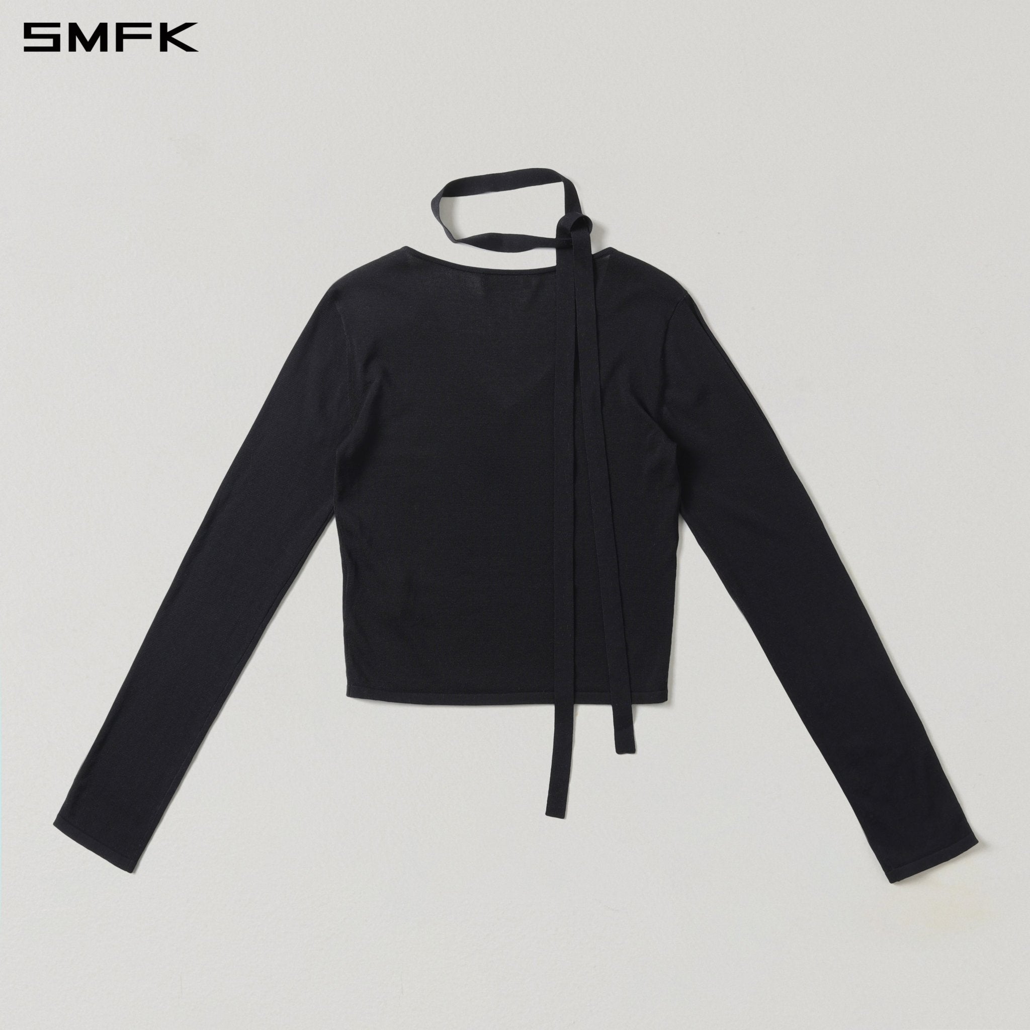 SMFK V-Neck Knit Top in Black | MADAX