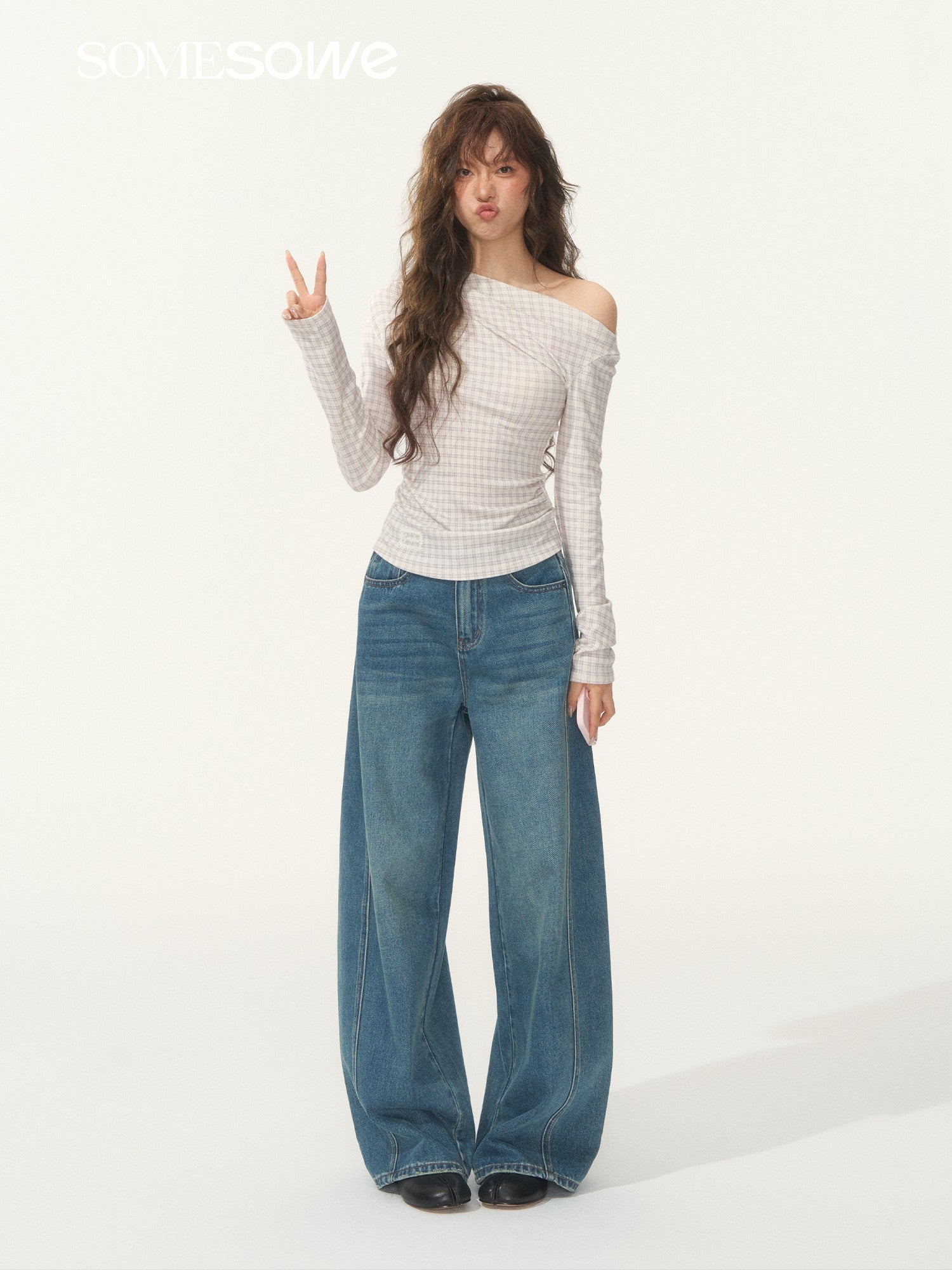 SOMESOWE Velvet Plaid Off Shoulder Pleated Long - sleeved T-shirt In Gray and White Plaid | MADAX