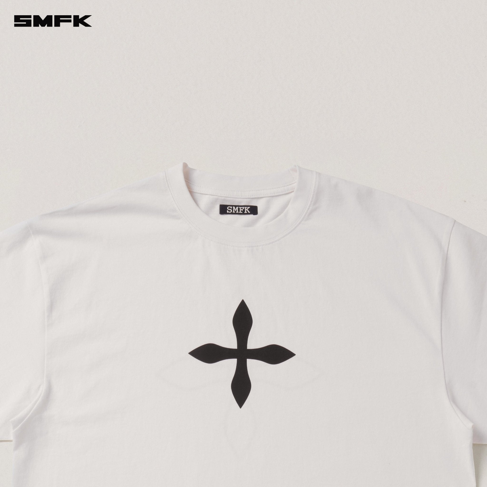 SMFK Vintage Compass Mode Loose Tee In Snow Mountain White | MADAX
