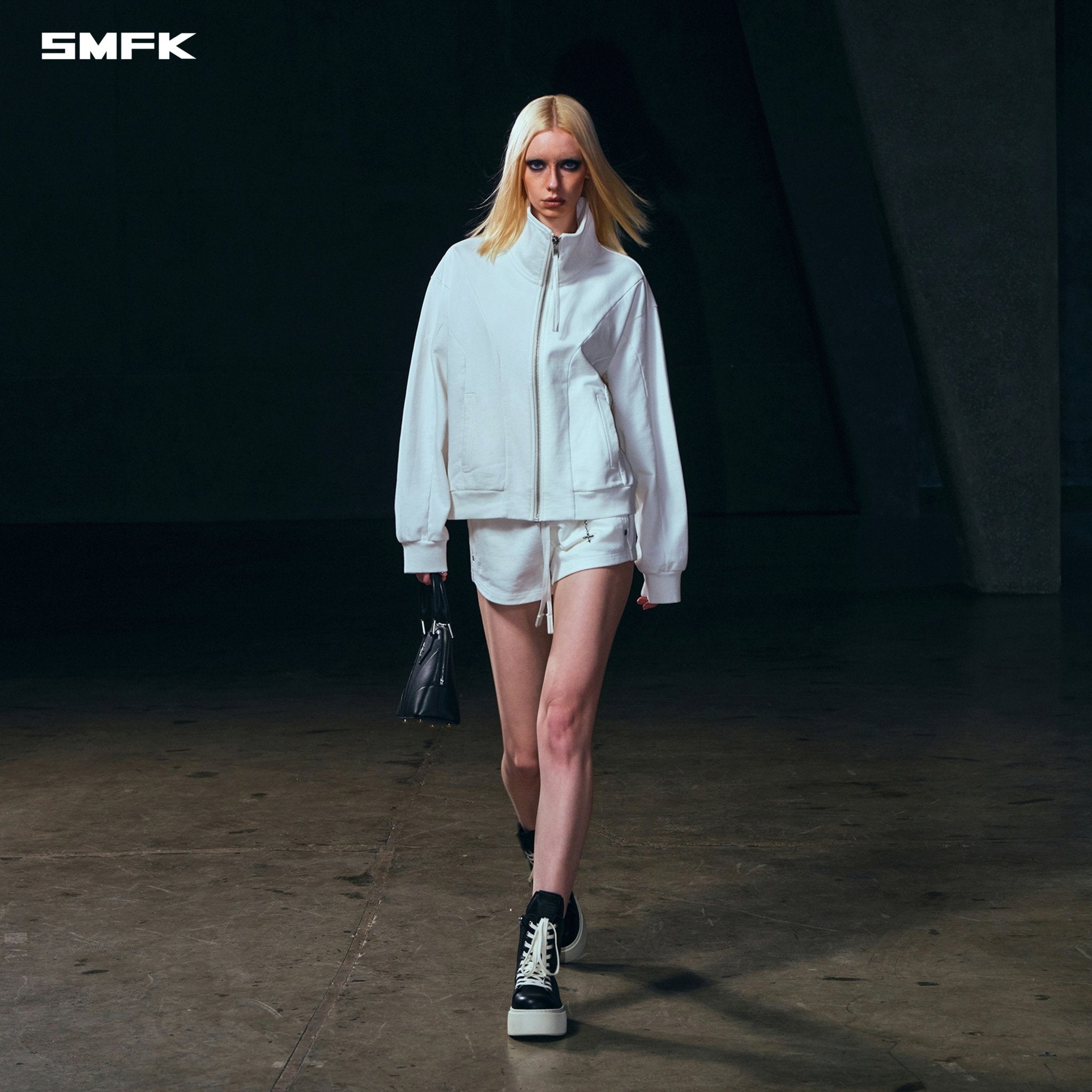 SMFK Vintage Muse Tower Sports Pants In Cloud White | MADAX