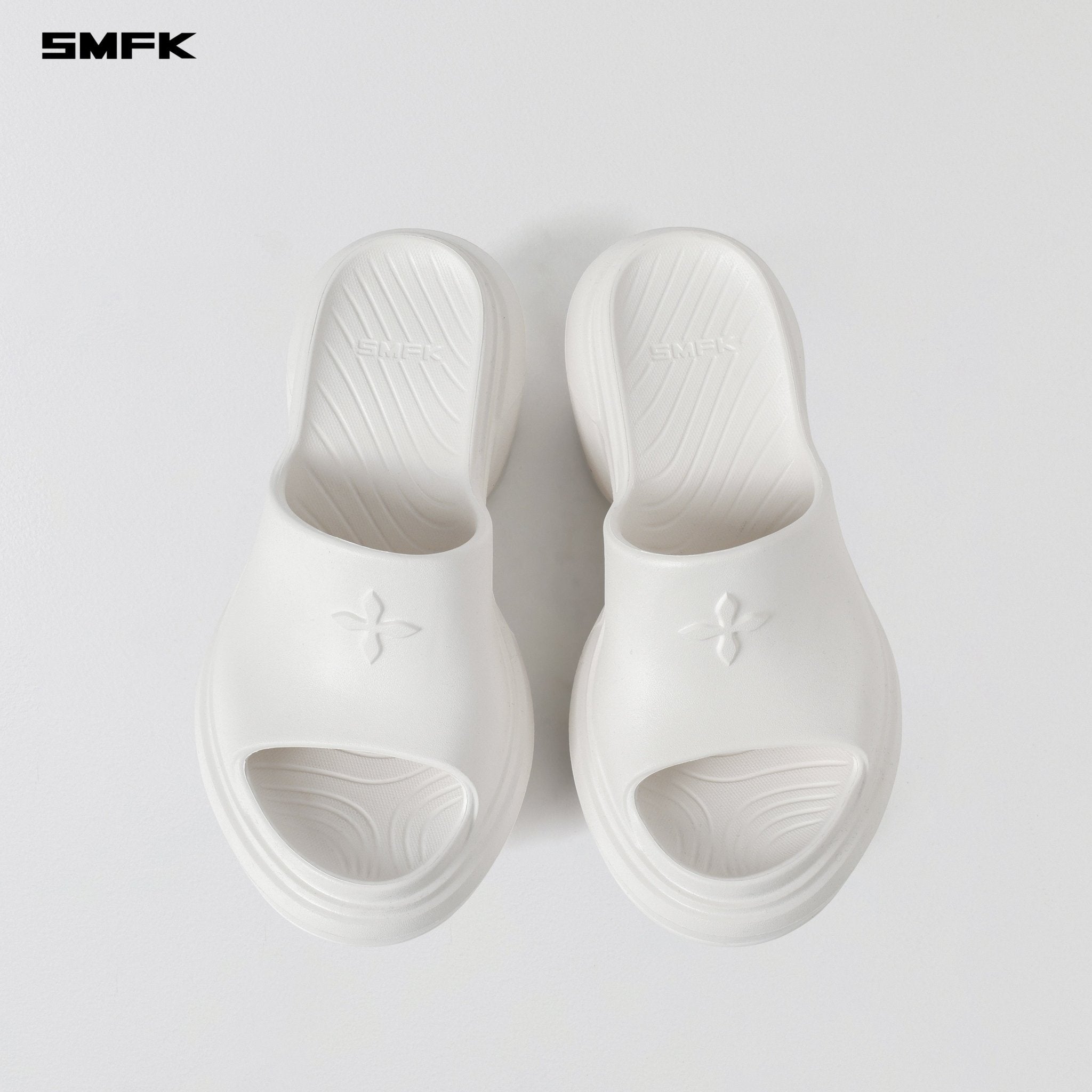 SMFK Wave Slipper High In Cloud White | MADAX