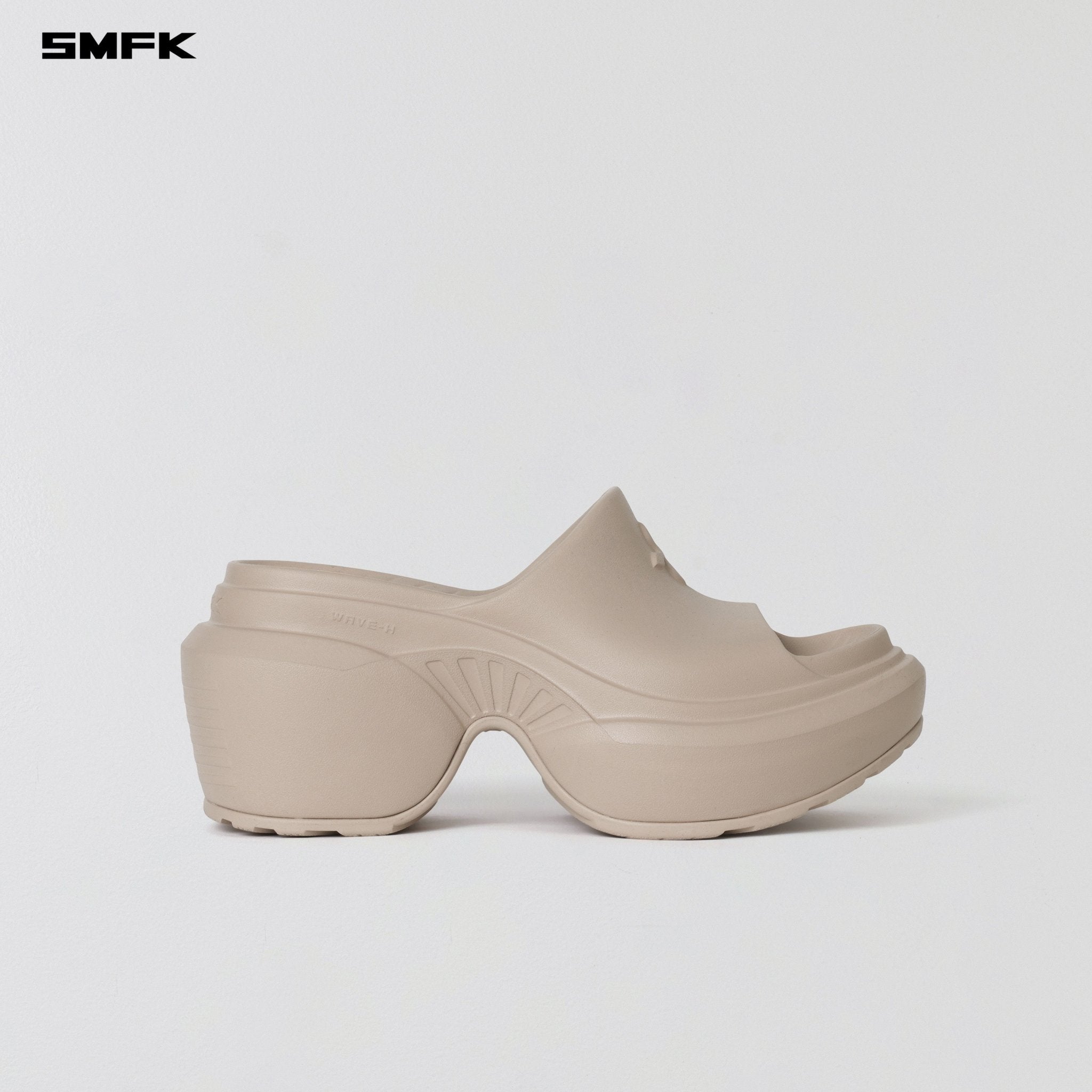 SMFK Wave Slipper High In Fresh Skin | MADAX