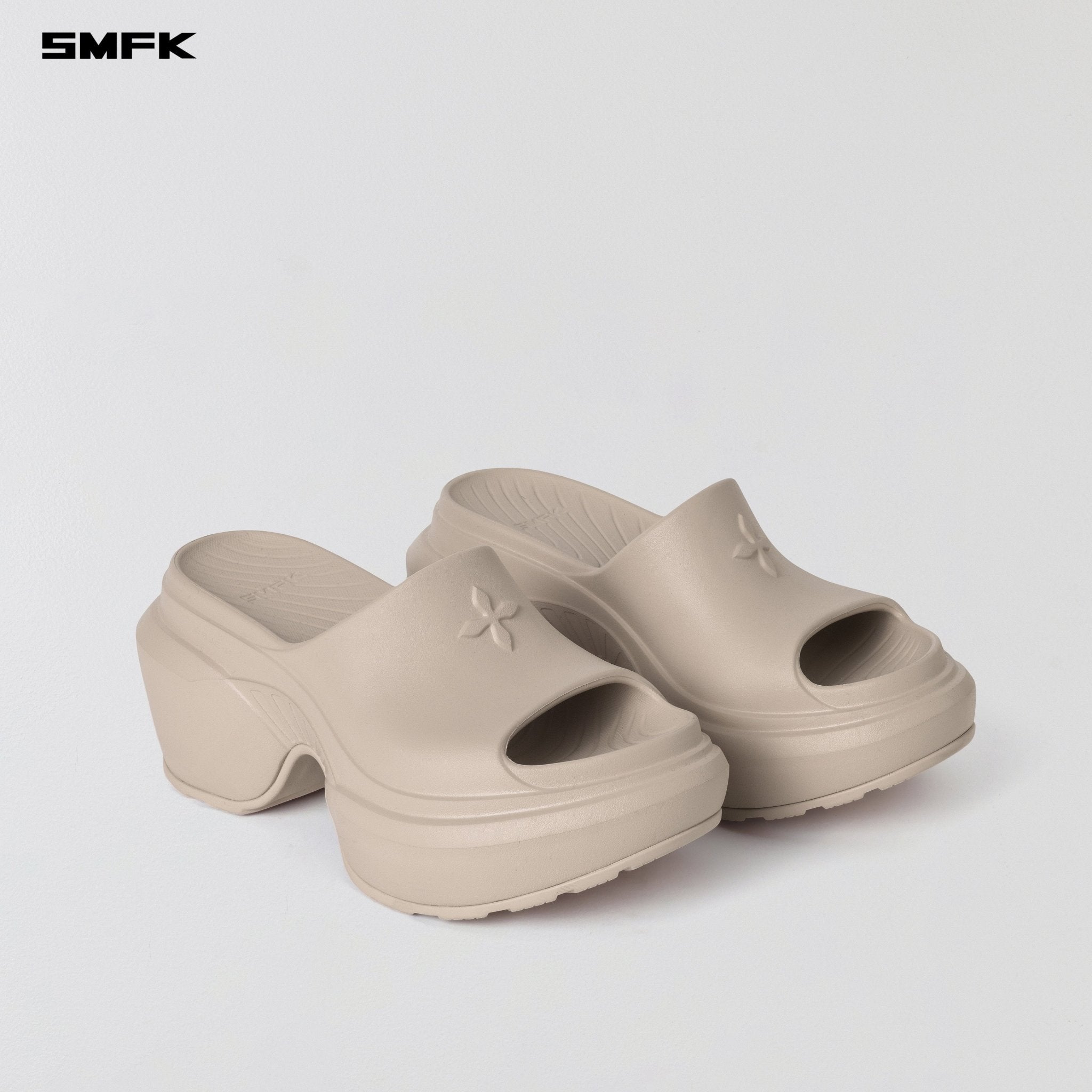 SMFK Wave Slipper High In Fresh Skin | MADAX