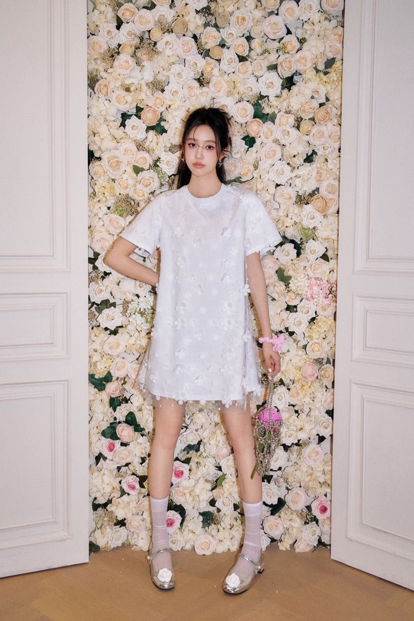 THREE QUARTERS White Cut Floral Fake Two Piece Short Sleeve Long T Dress | MADA IN CHINA