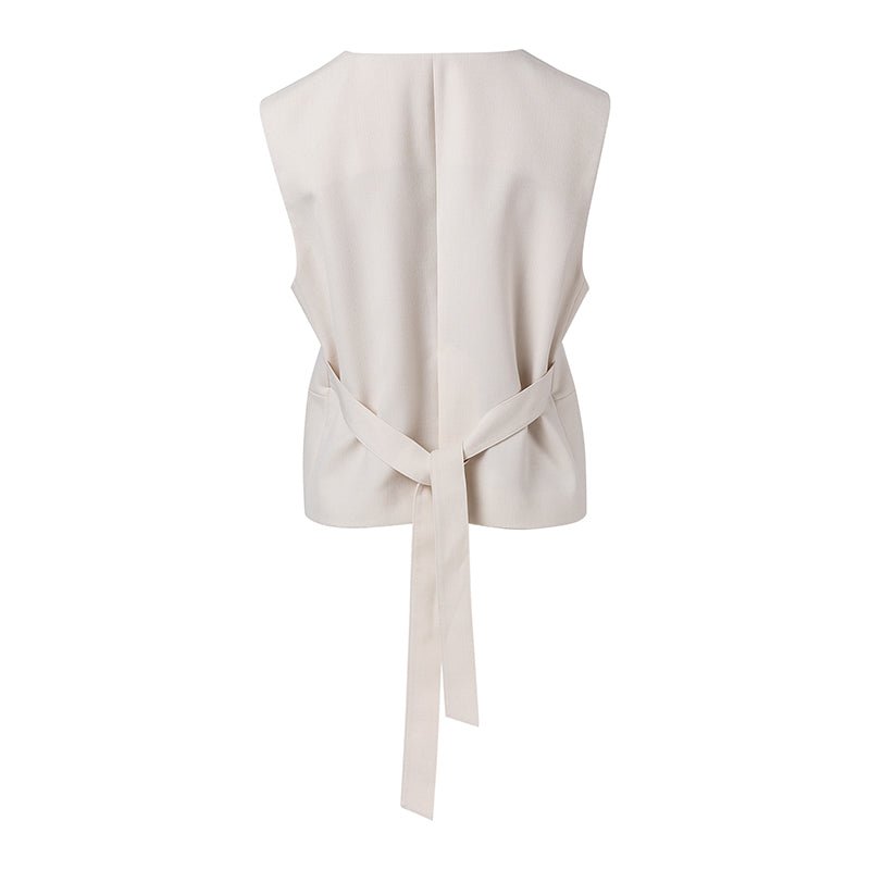 Ther. White Martingale V-neck Waistcoat | MADA IN CHINA