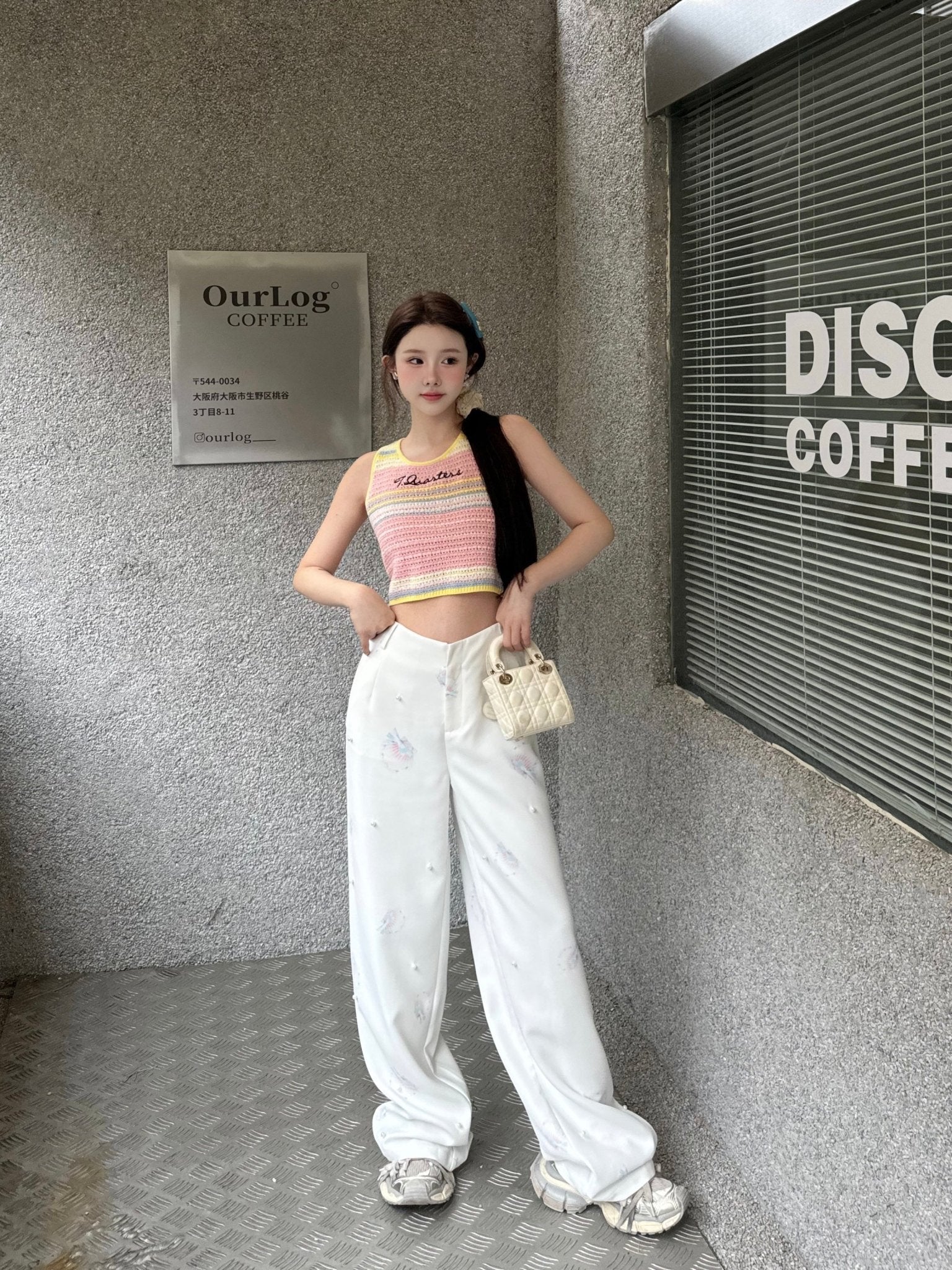 THREE QUARTERS White Pearl Shell Printed Casual Pants | MADA IN CHINA