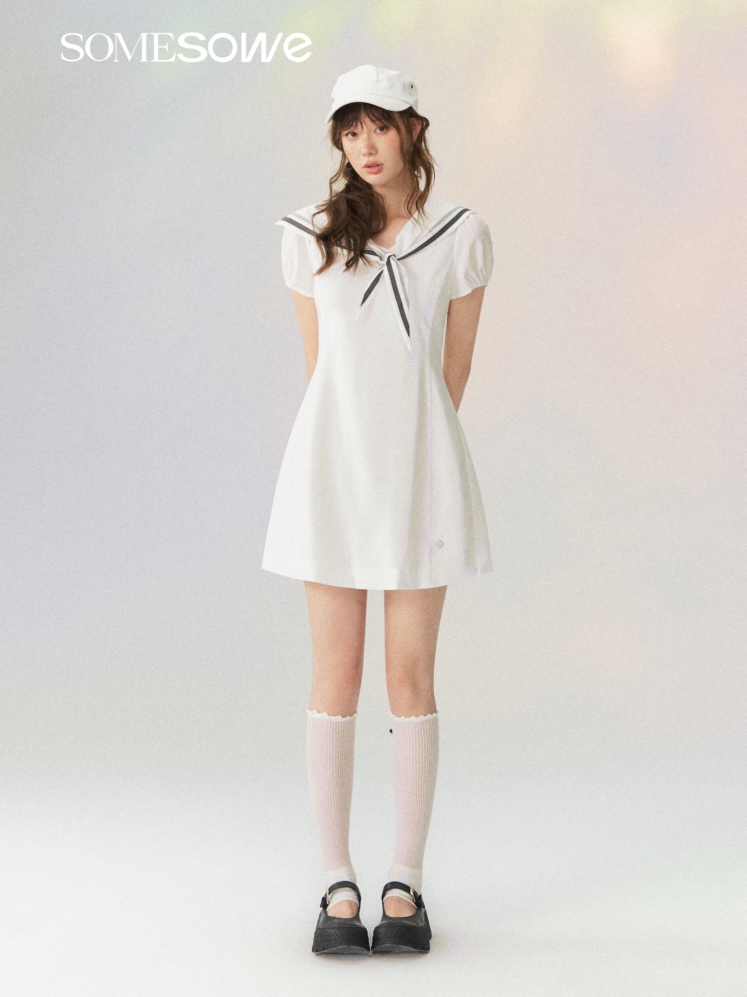 SOMESOWE White Short-Sleeved Dress | MADAX