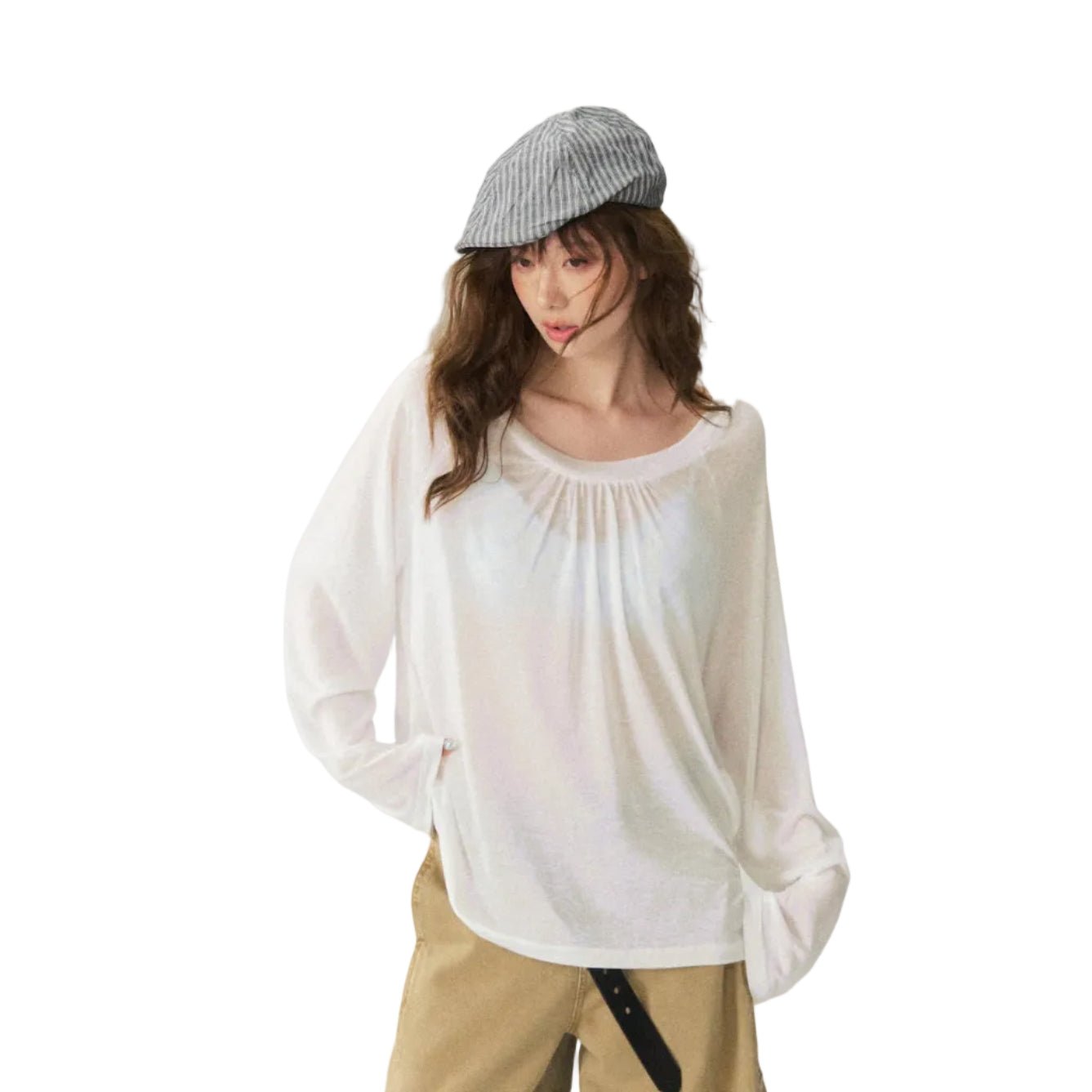 SOMESOWE White V-neck Long-Sleeved T-Shirt | MADAX