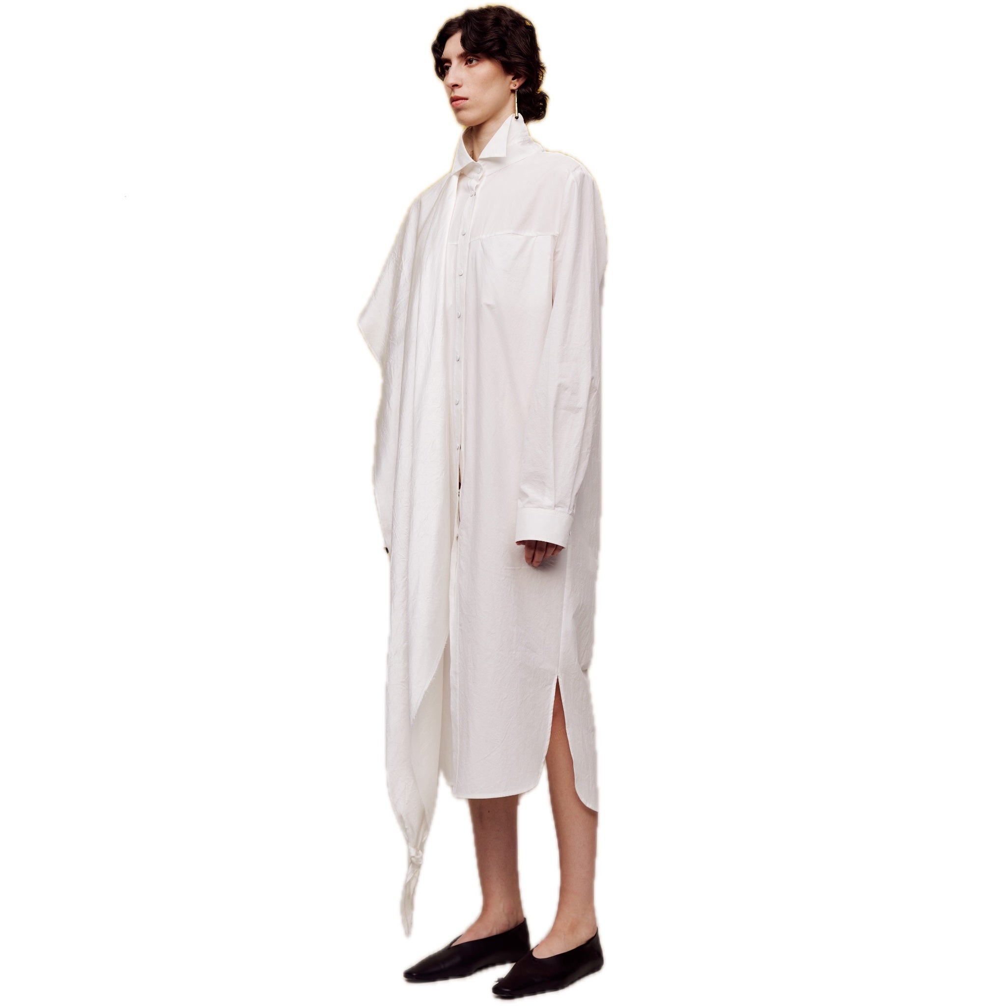 ilEWUOY Wrinkled Cotton Scarf Shirt Dress in White | MADA IN CHINA