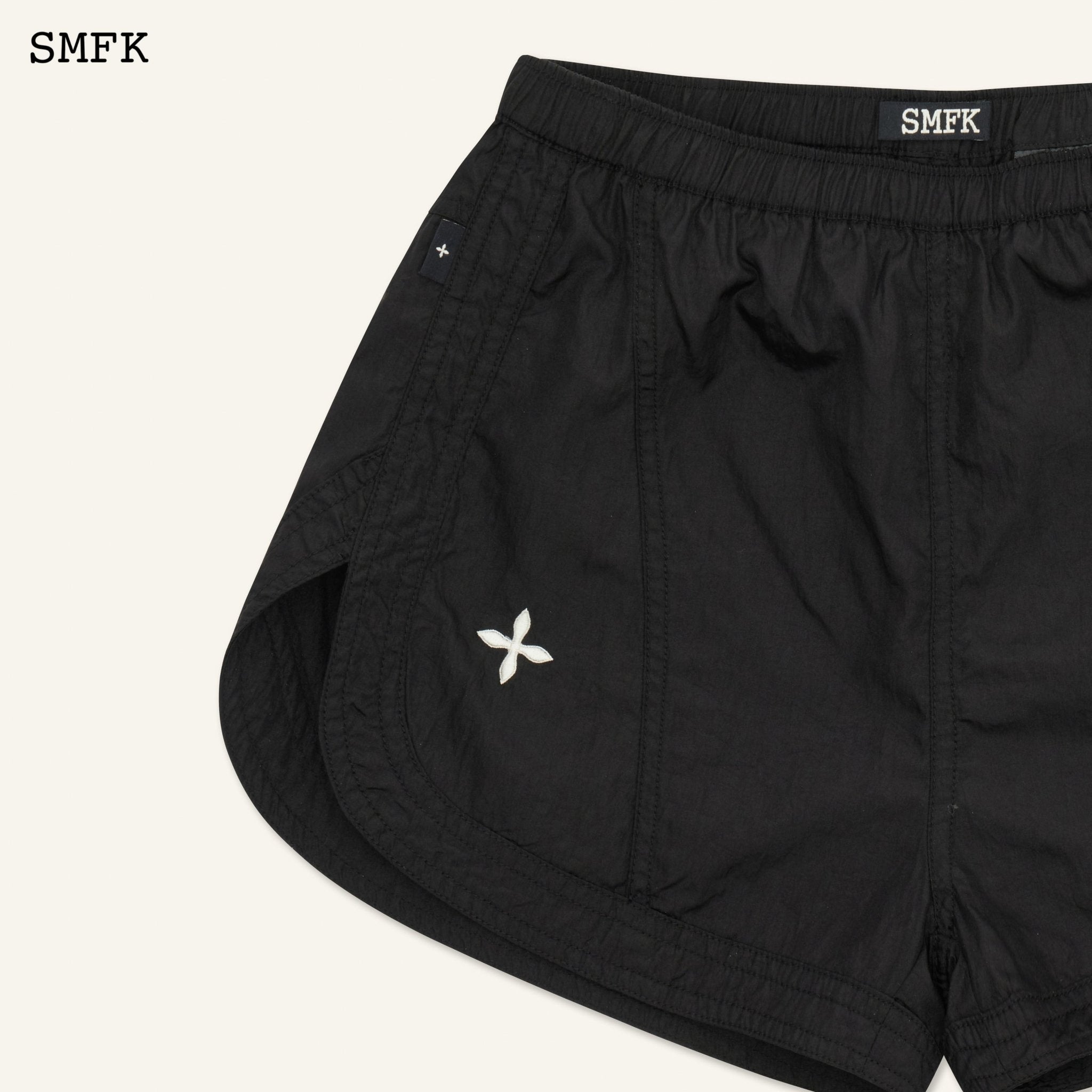 SMFK Ancient Myth Viper Jogging Shorts In Black | MADA IN CHINA