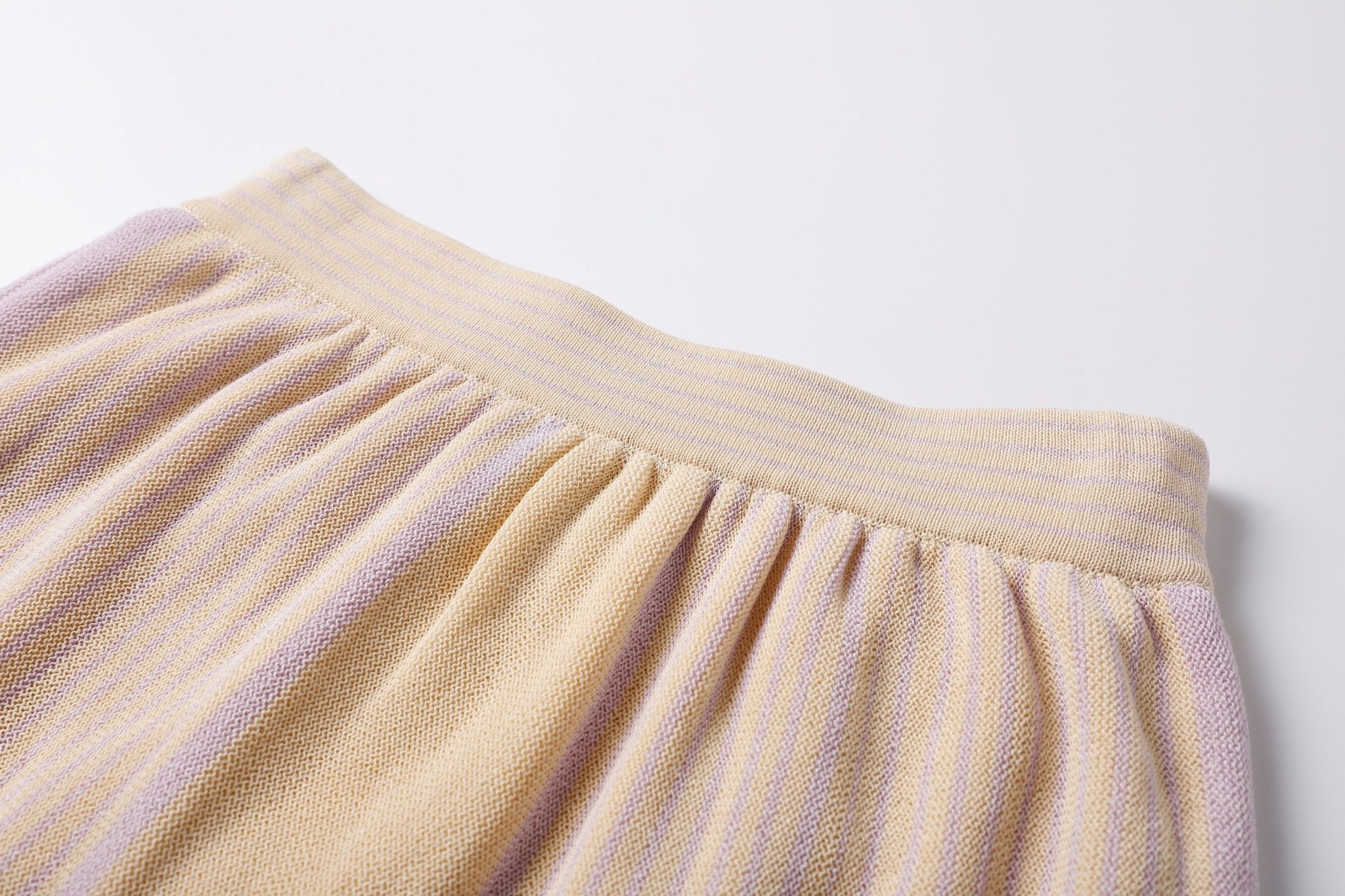 KNIT CLUB 1990™ Apricot Purple Soft Mist Hollow Short Half Skirt | MADA IN CHINA