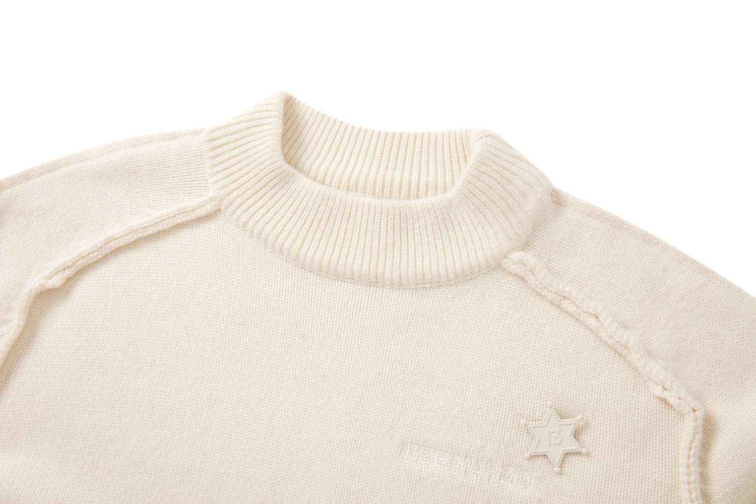 13DE MARZO Beige Bunny Sweater | MADA IN CHINA