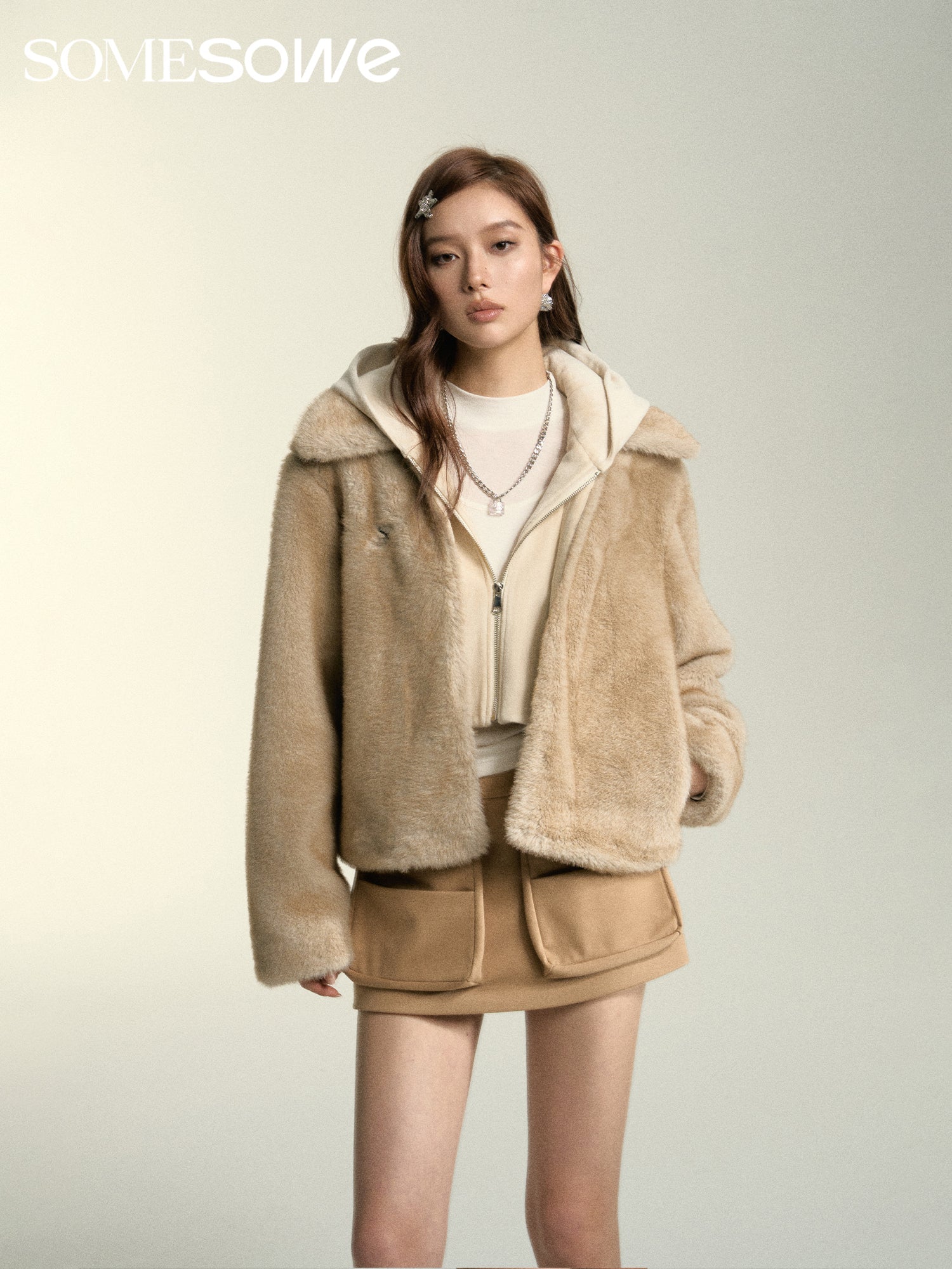 SOMESOWE Beige Faux Fur Two Piece Coat | MADA IN CHINA