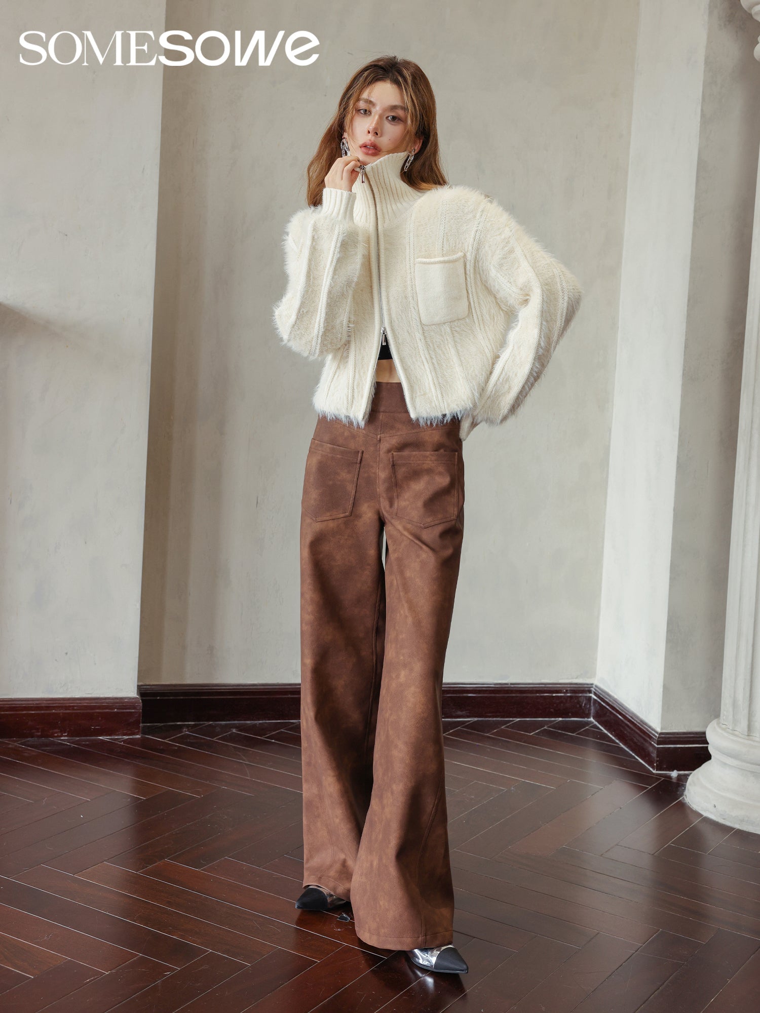 SOMESOWE Beige Faux Fur Zipper Cardigan | MADA IN CHINA