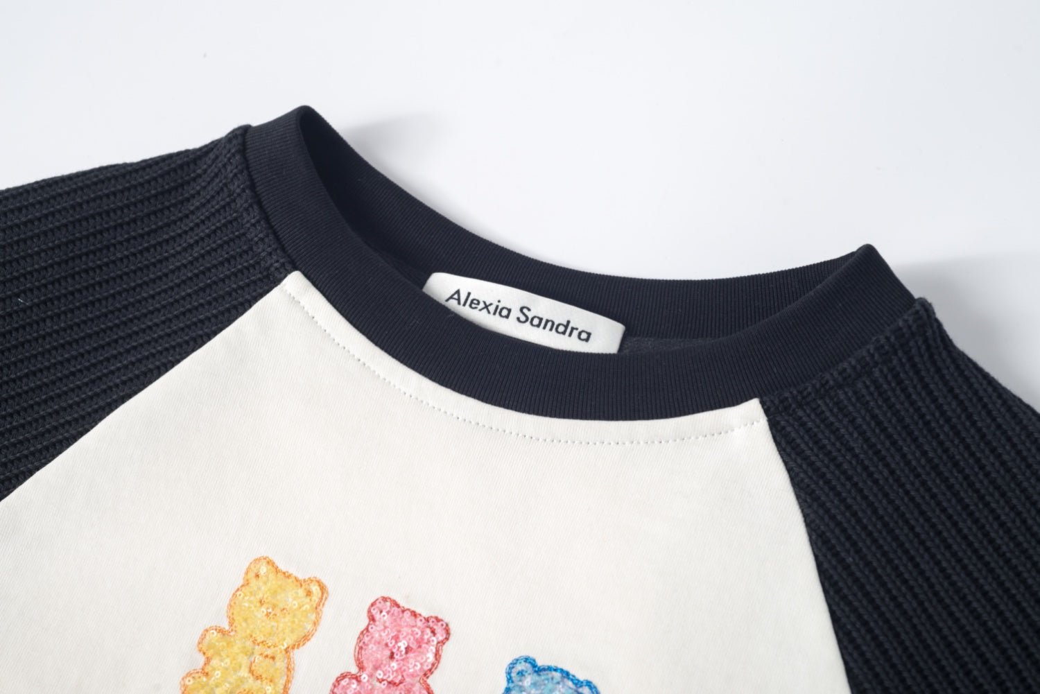 Alexia Sandra Black And White Gummy Bear Raglan Sweatshirt | MADA IN CHINA