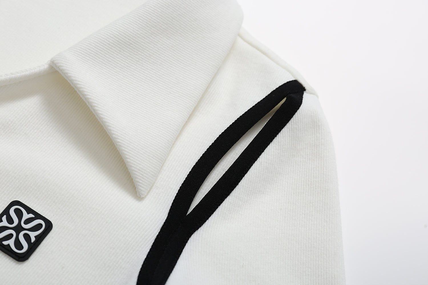 SOMESOWE Black And White Ripped Shoulder Knitted Shirt | MADA IN CHINA