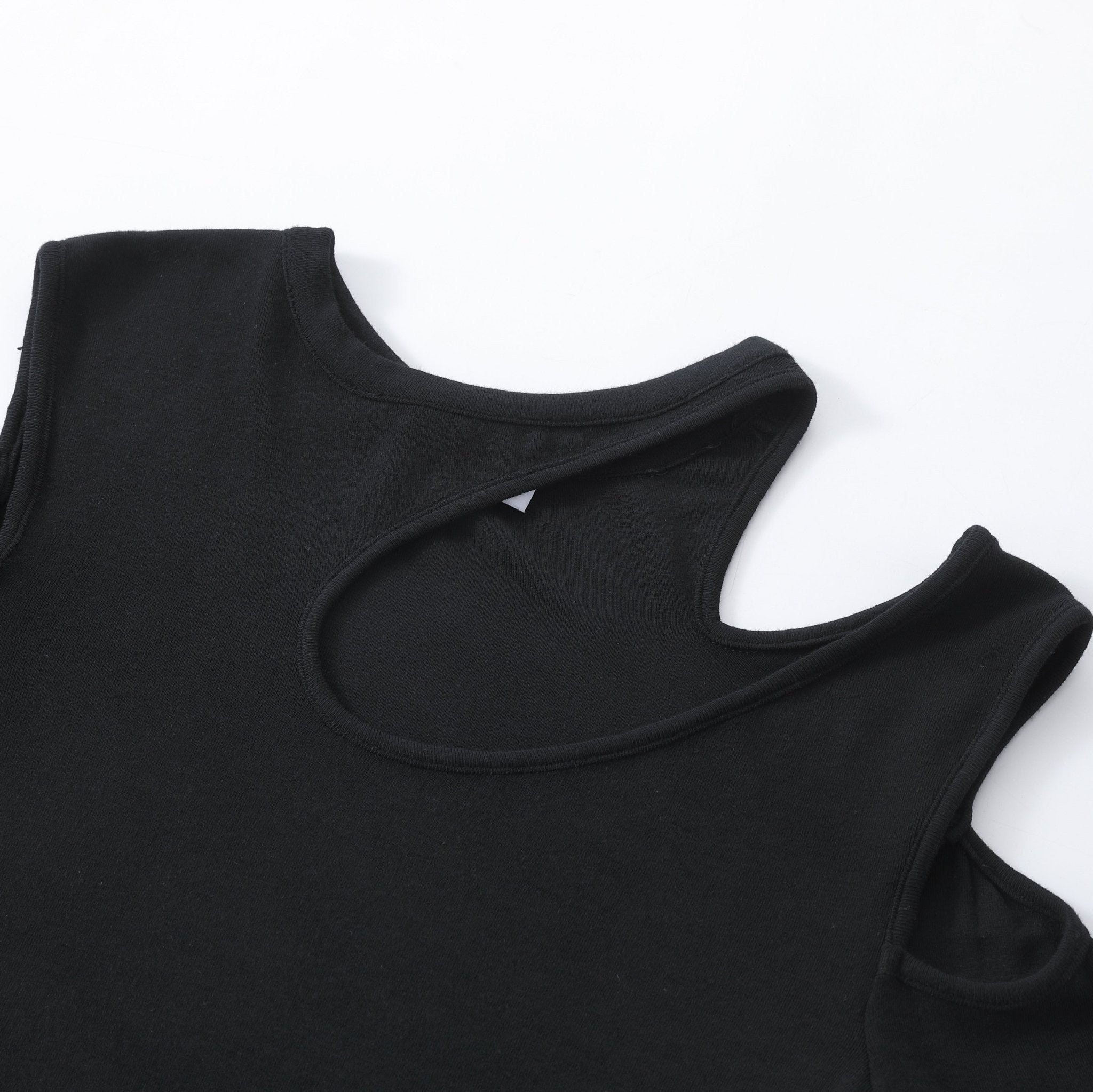 THREE QUARTERS Black Classic Cut-Out T-Shirt | MADA IN CHINA