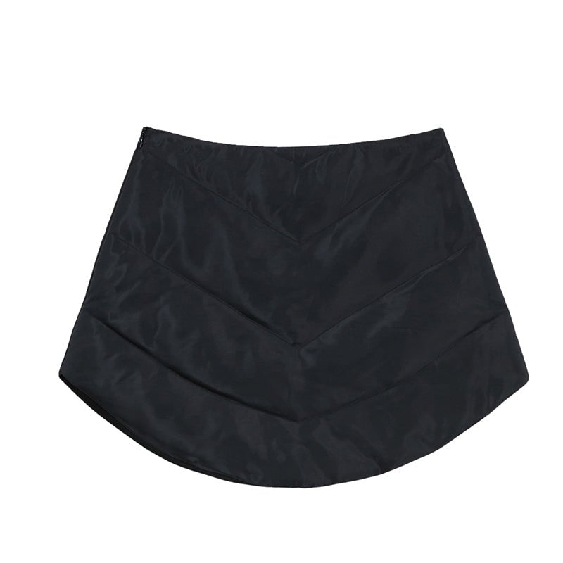 VANN VALRENCÉ Black Curved Down Skirt | MADA IN CHINA