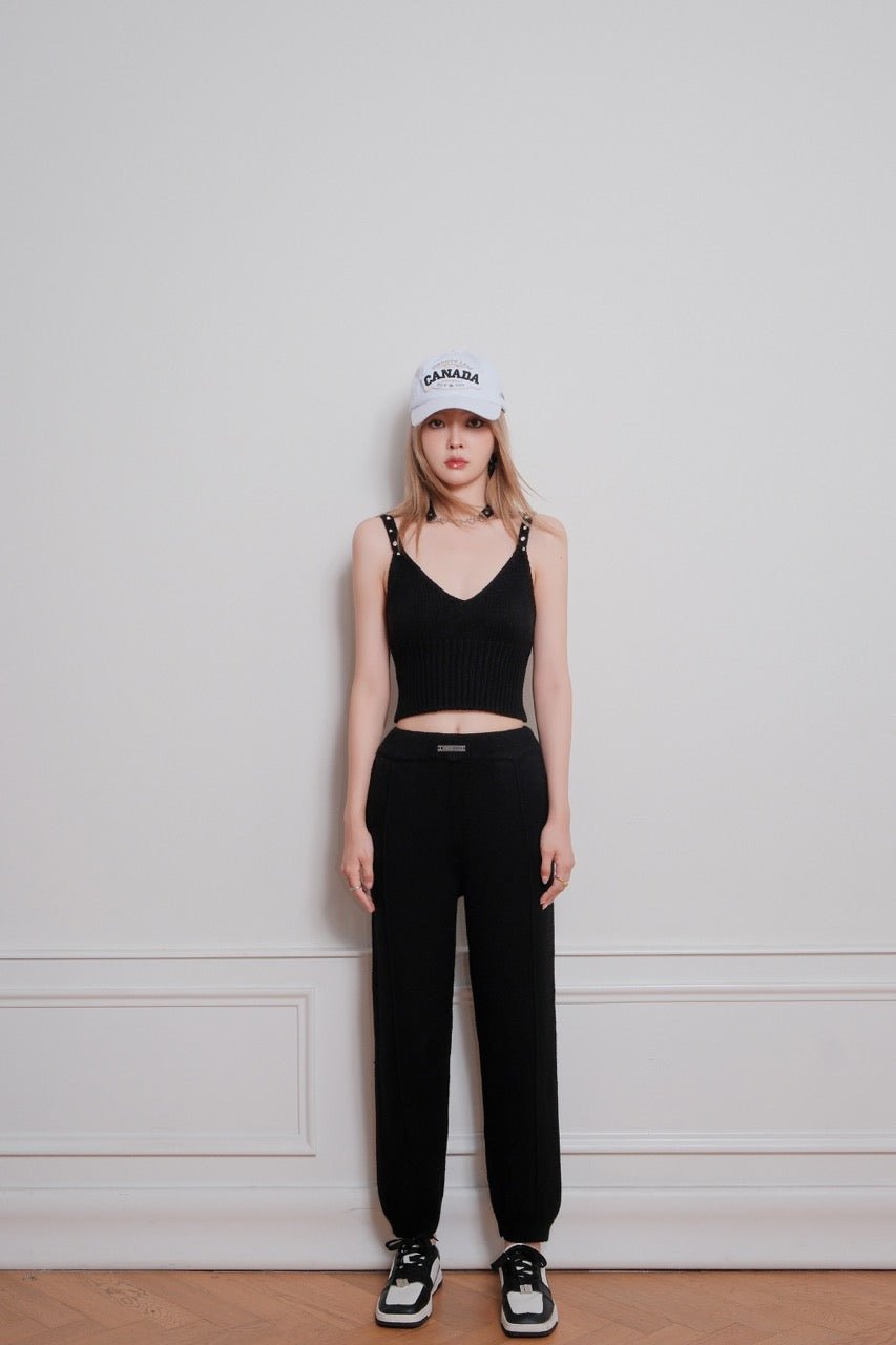 DIANA VEVINA Black Knit Pocket Trousers | MADA IN CHINA