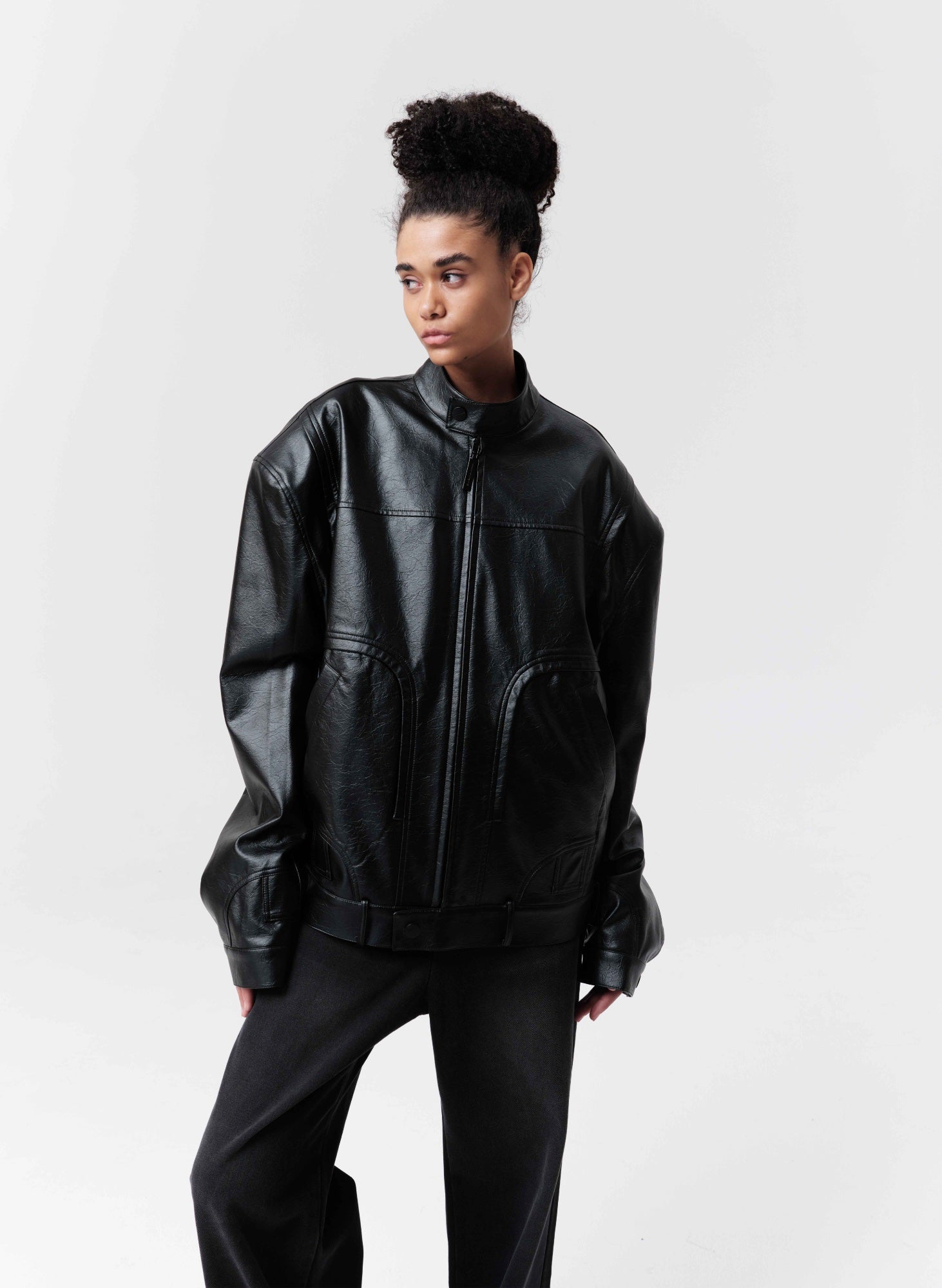 VANN VALRENCÉ Black Motor Jacket | MADA IN CHINA