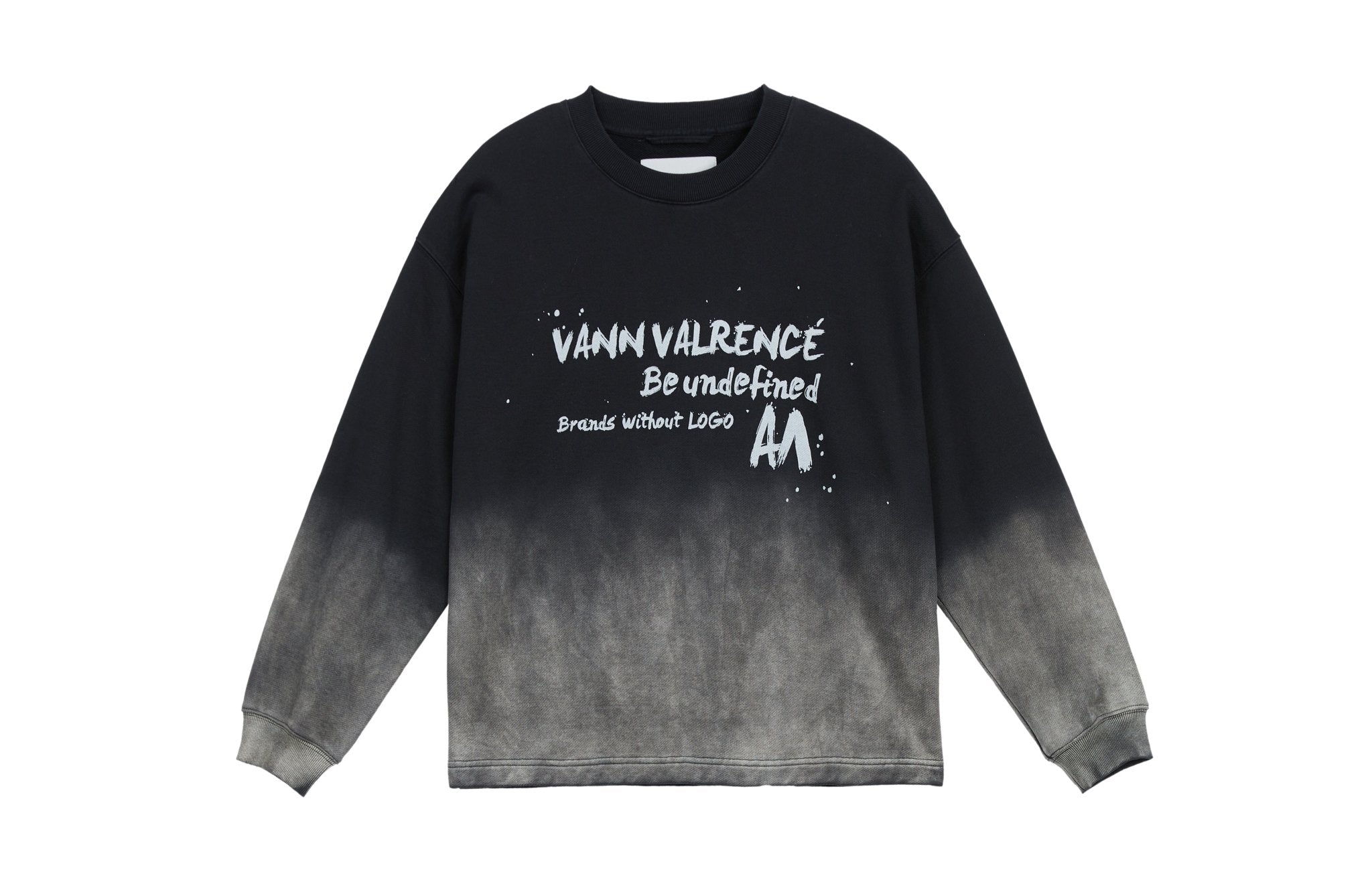 VANN VALRENCÉ Black Retro Logo Letter T-shirt | MADA IN CHINA