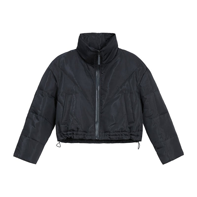 VANN VALRENCÉ Black Short Down Jacket | MADA IN CHINA