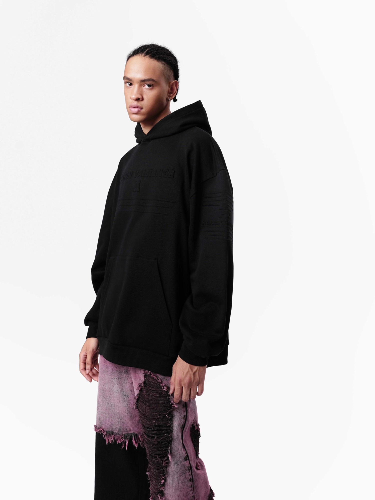 VANN VALRENCÉ Black Silhouette Wide Shoulder Hoodie | MADA IN CHINA