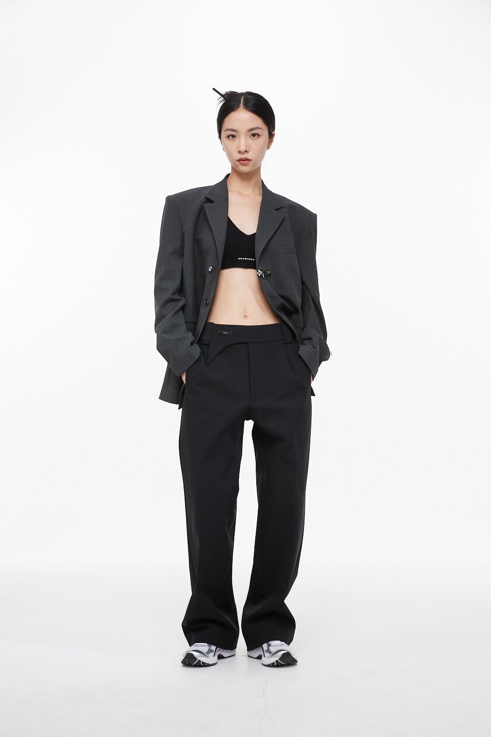 UNAWARES Black Single-Breasted Houndstooth Suit with Toggle Fastening | MADA IN CHINA