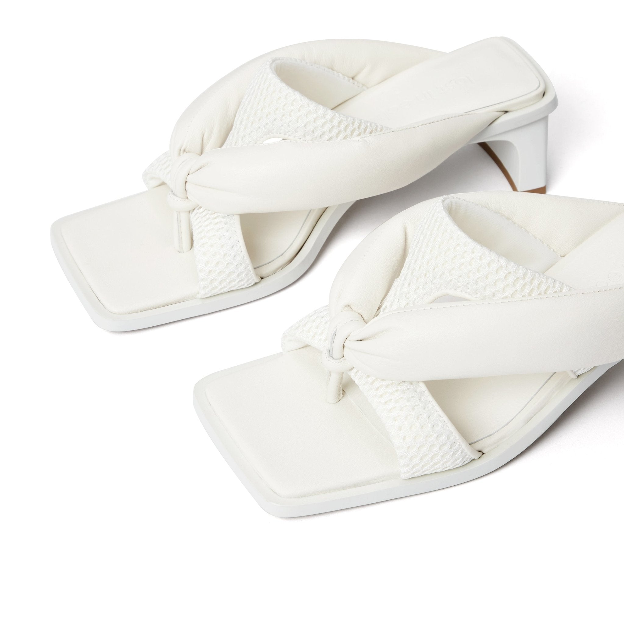 LOST IN ECHO Bread-Filled High-Heeled Flip Flops White | MADA IN CHINA