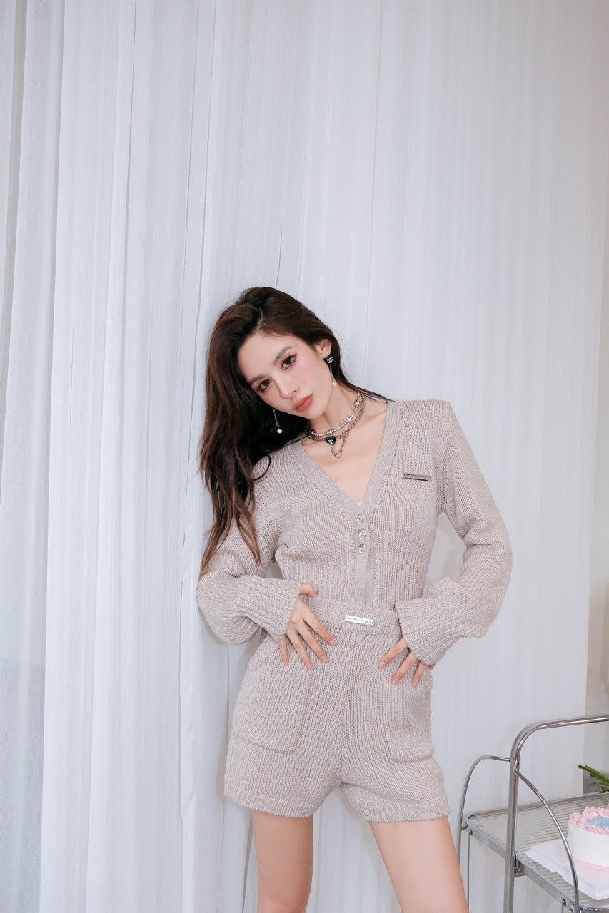 DIANA VEVINA Brown Rhinestone Heart Button Knit Cardigan | MADA IN CHINA