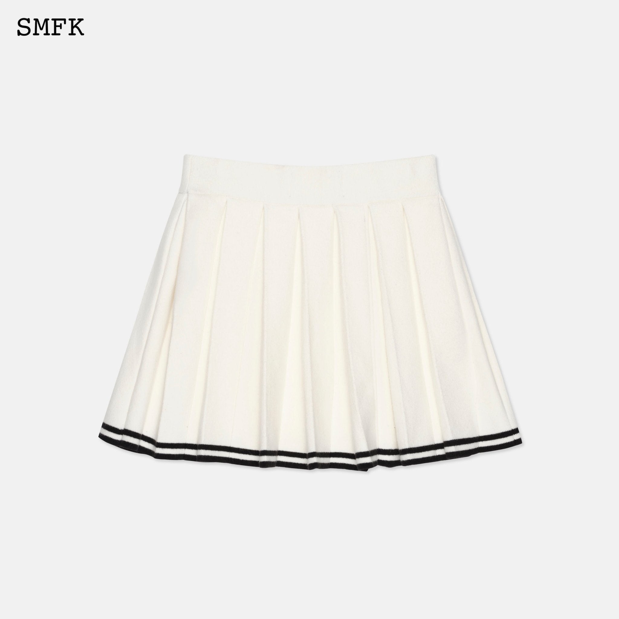 SMFK Compass Academy White Cashmere Pleated Skirt | MADA IN CHINA