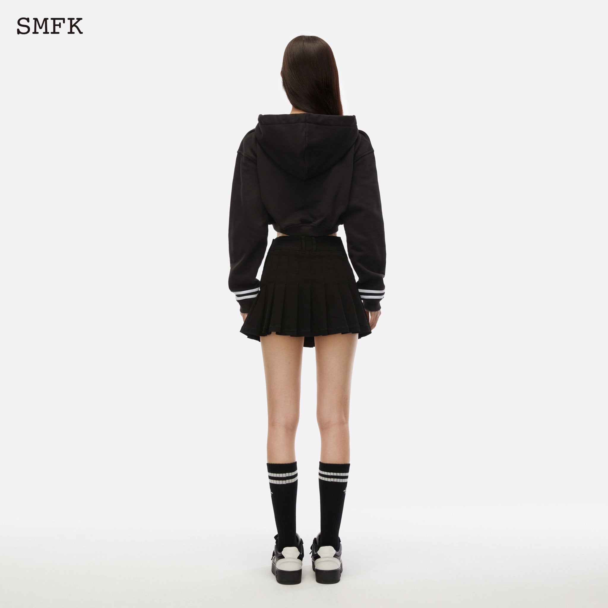 SMFK Compass Black Night Flower Short Body Jogging Hoodie Midnight Black | MADA IN CHINA