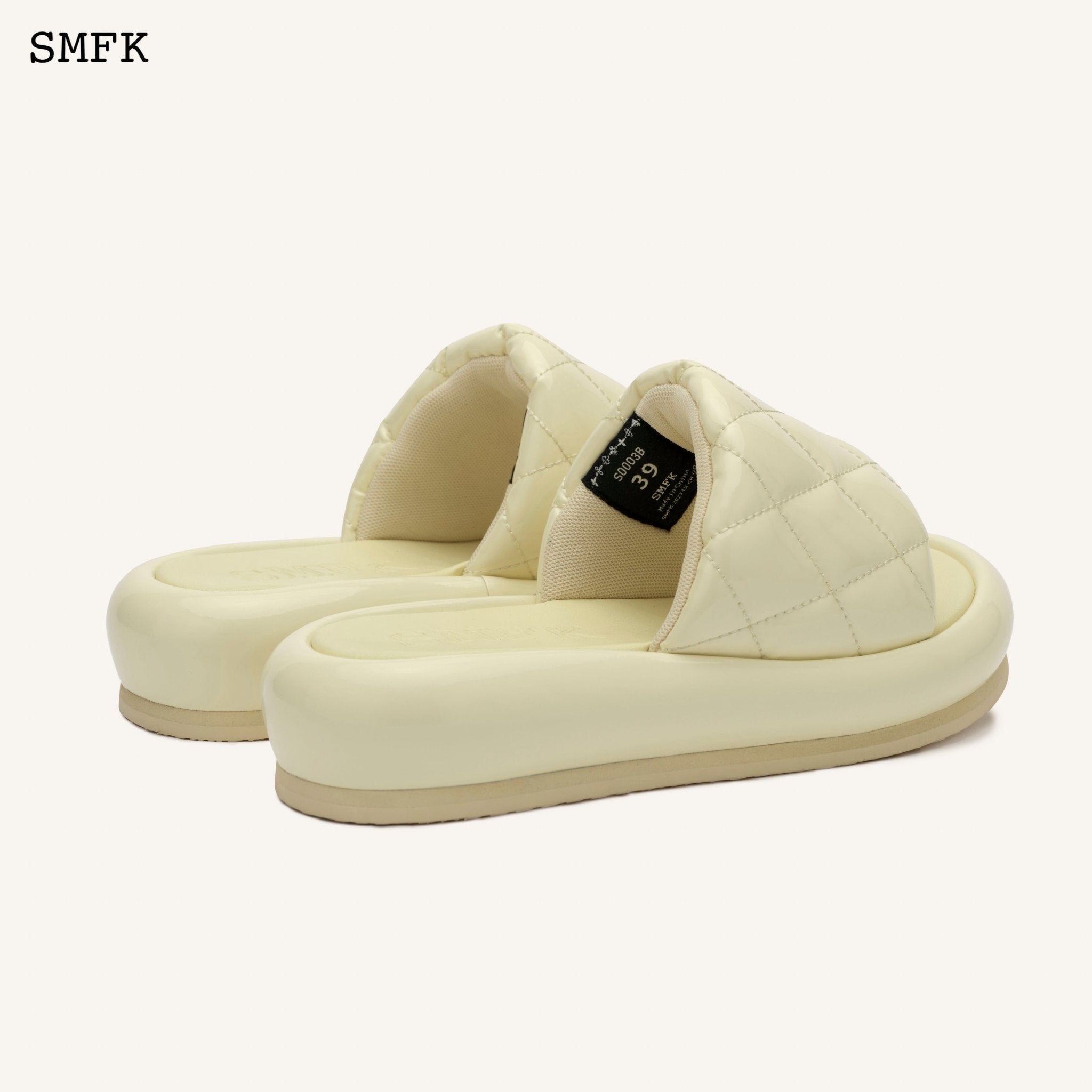 SMFK Compass Butter Bread Classic Slipper | MADA IN CHINA