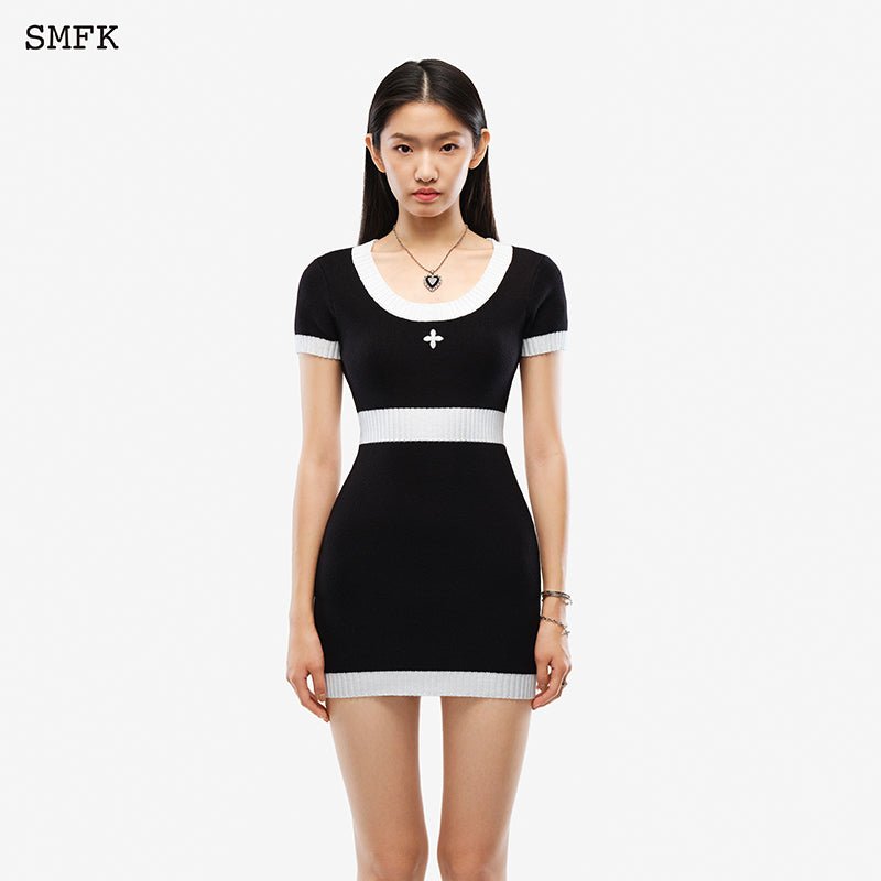 SMFK Compass Classic Cashmere Knit Dress Black | MADA IN CHINA