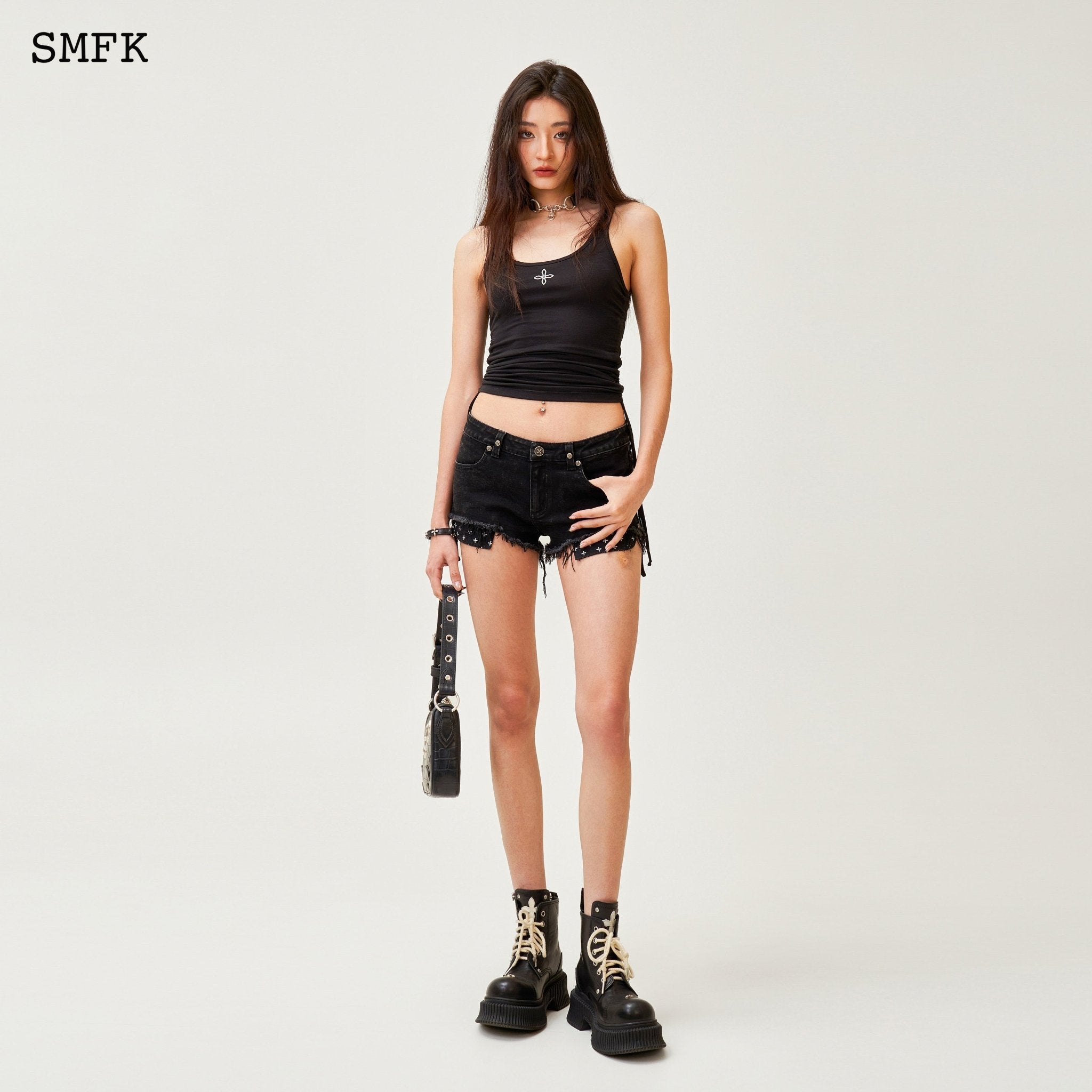 SMFK Compass Classic Shutter Sporty Vest In Black | MADA IN CHINA