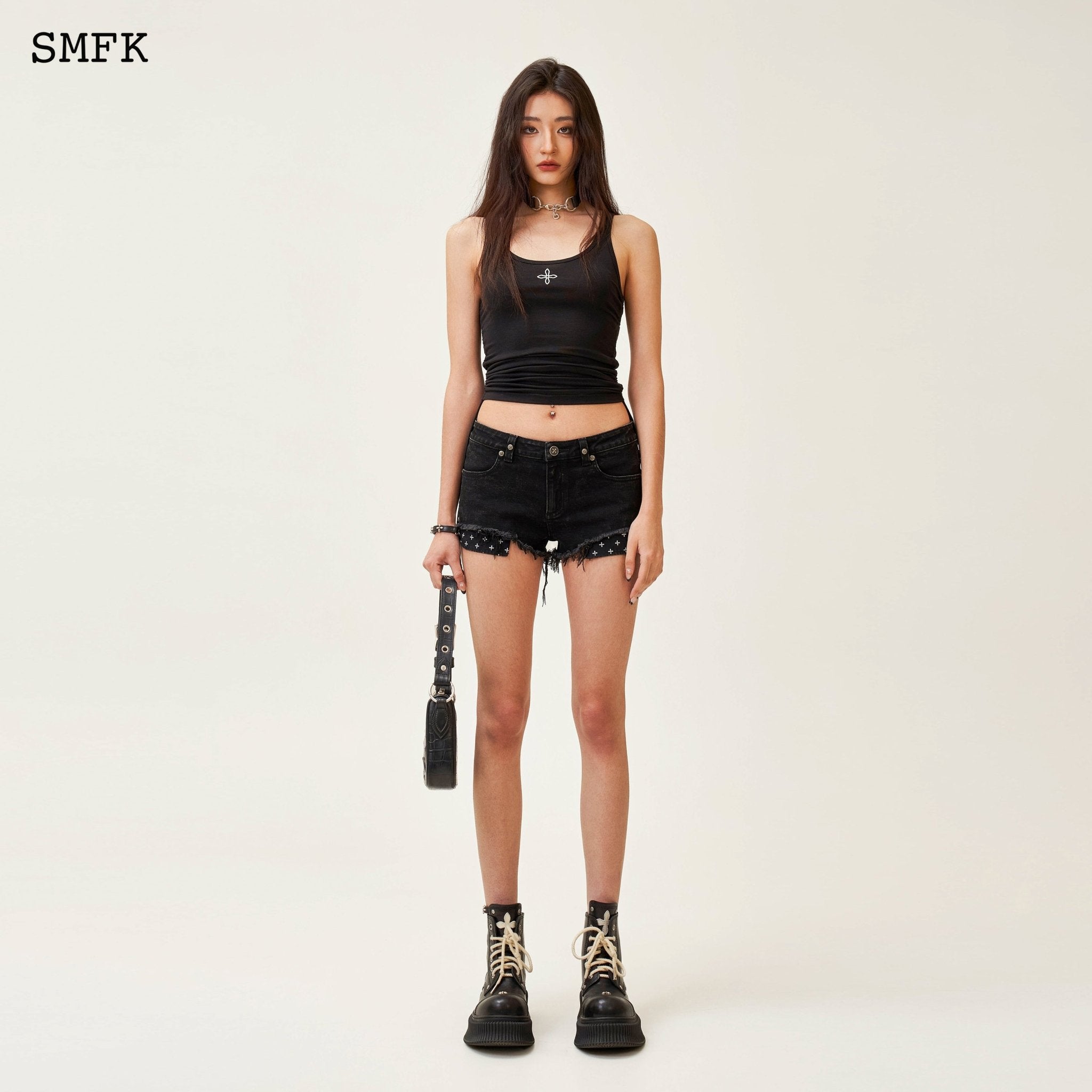 SMFK Compass Classic Shutter Sporty Vest In Black | MADA IN CHINA