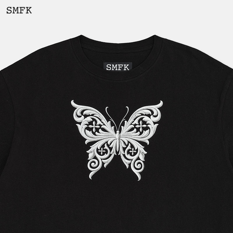 SMFK Compass Crested Butterfly Wide-Fitting Tee | MADA IN CHINA