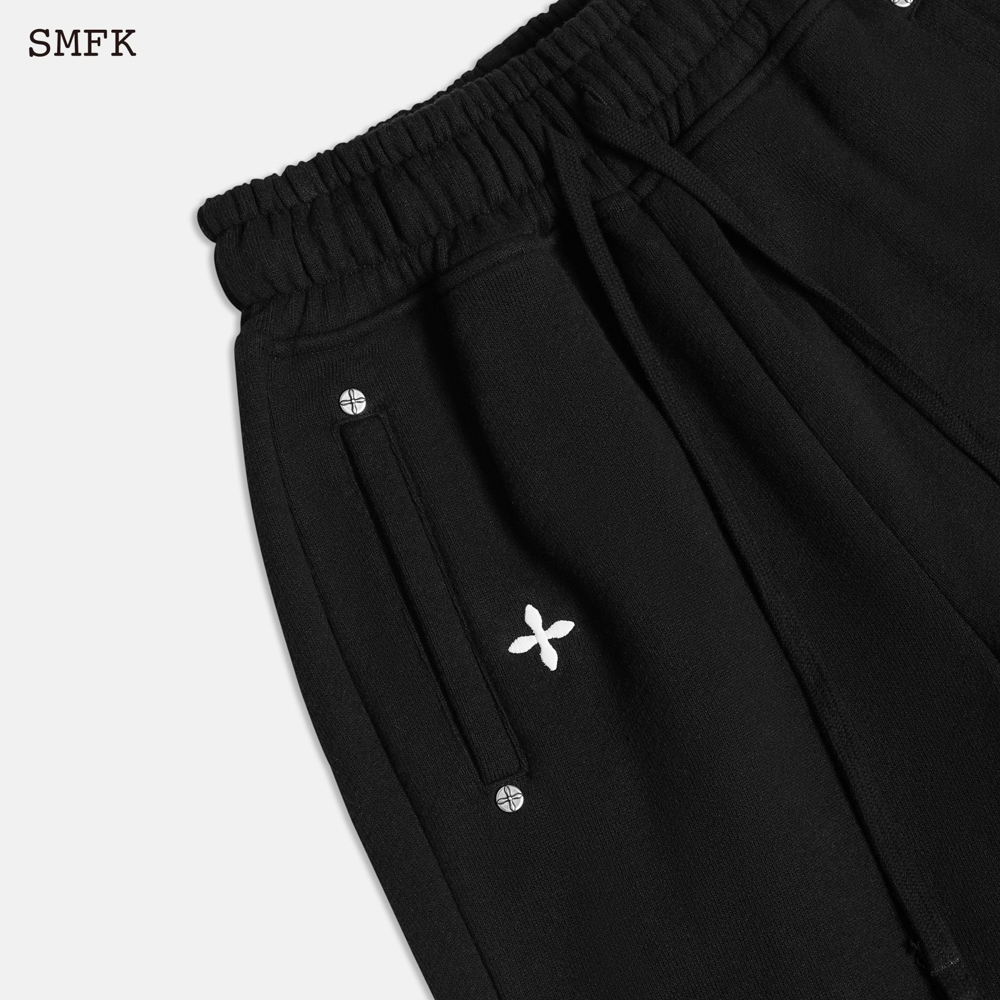 SMFK Compass Cross Biker Leggings Midnight Black | MADA IN CHINA