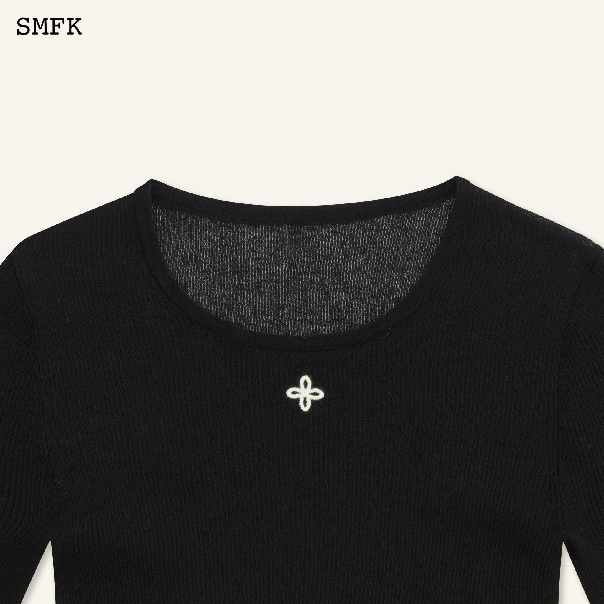 SMFK Compass Cross Classic Black Knitted Sweater | MADA IN CHINA