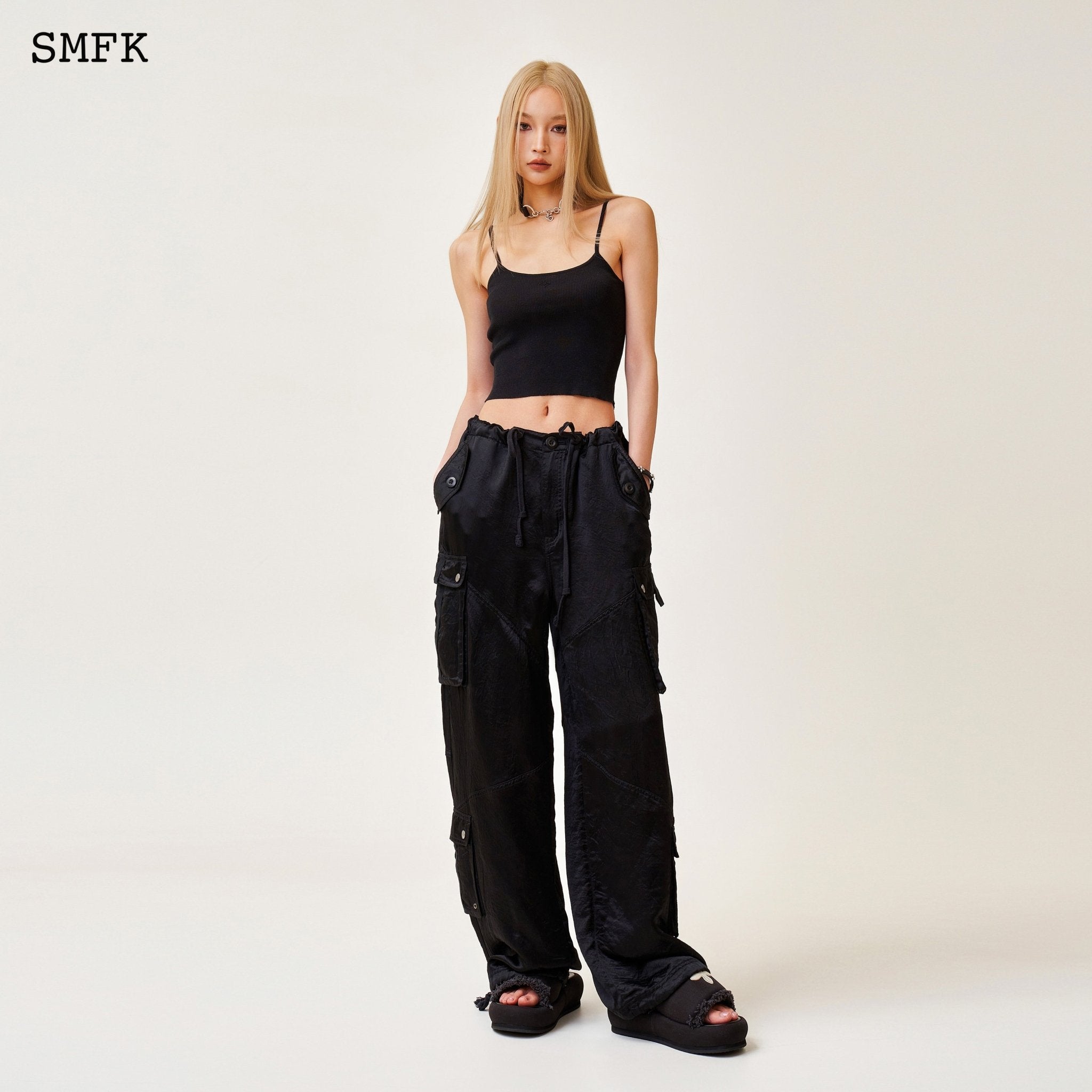 SMFK Compass Cross Classic Knitted Vest Top Black | MADA IN CHINA