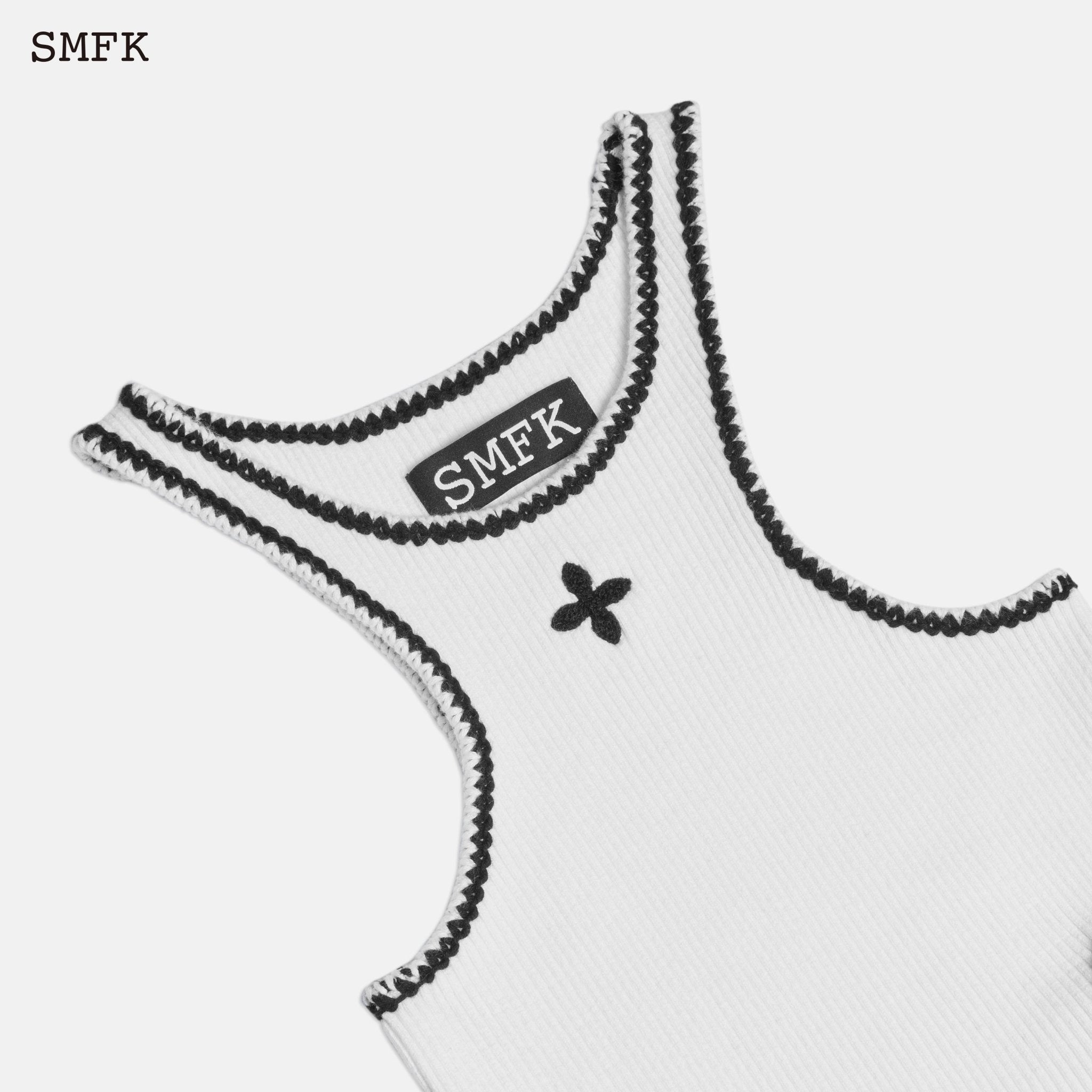 SMFK Compass Cross Fight Cashmere Skirt Sky White | MADA IN CHINA